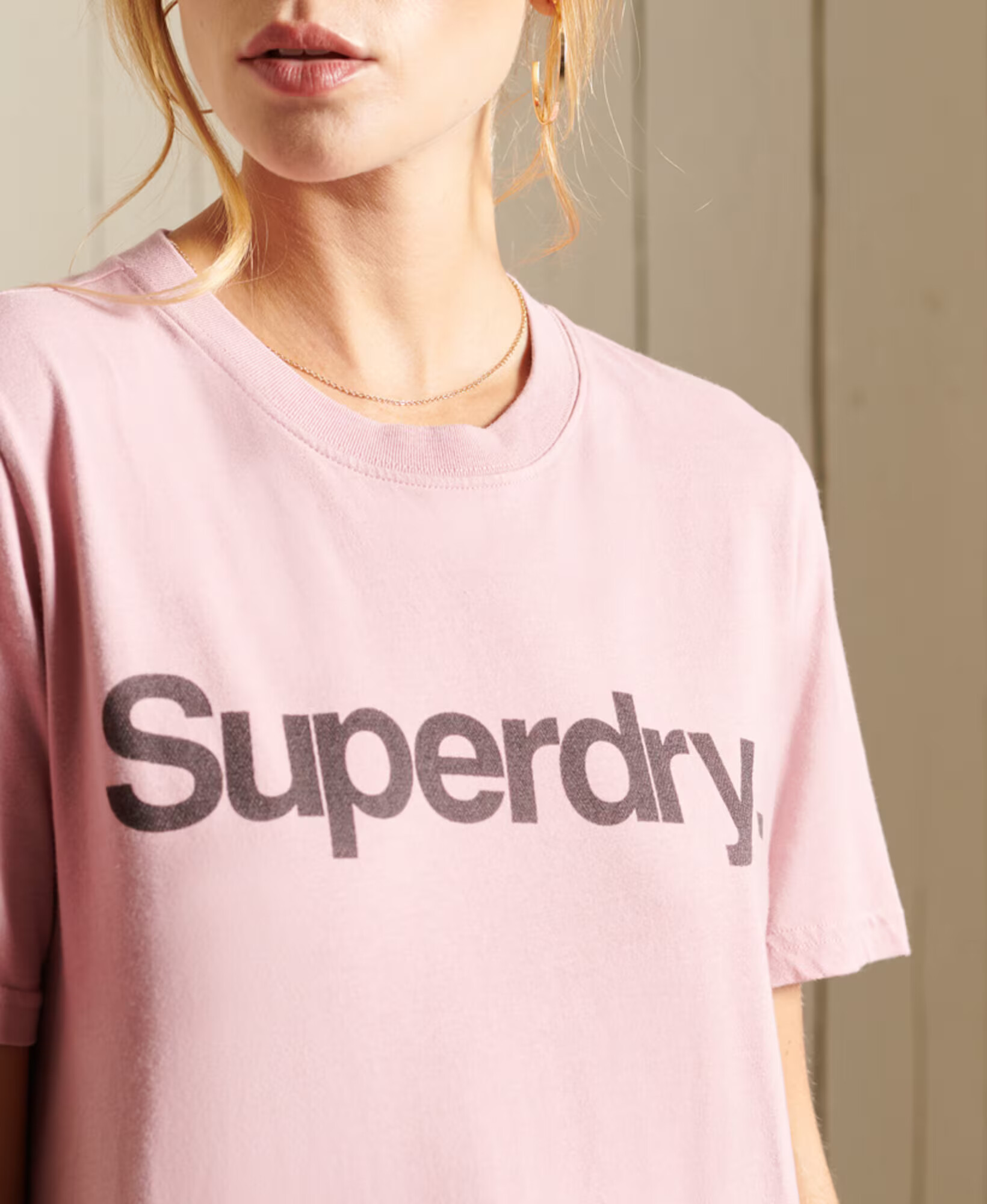 Superdry Majica roza / črna - Pepit.si