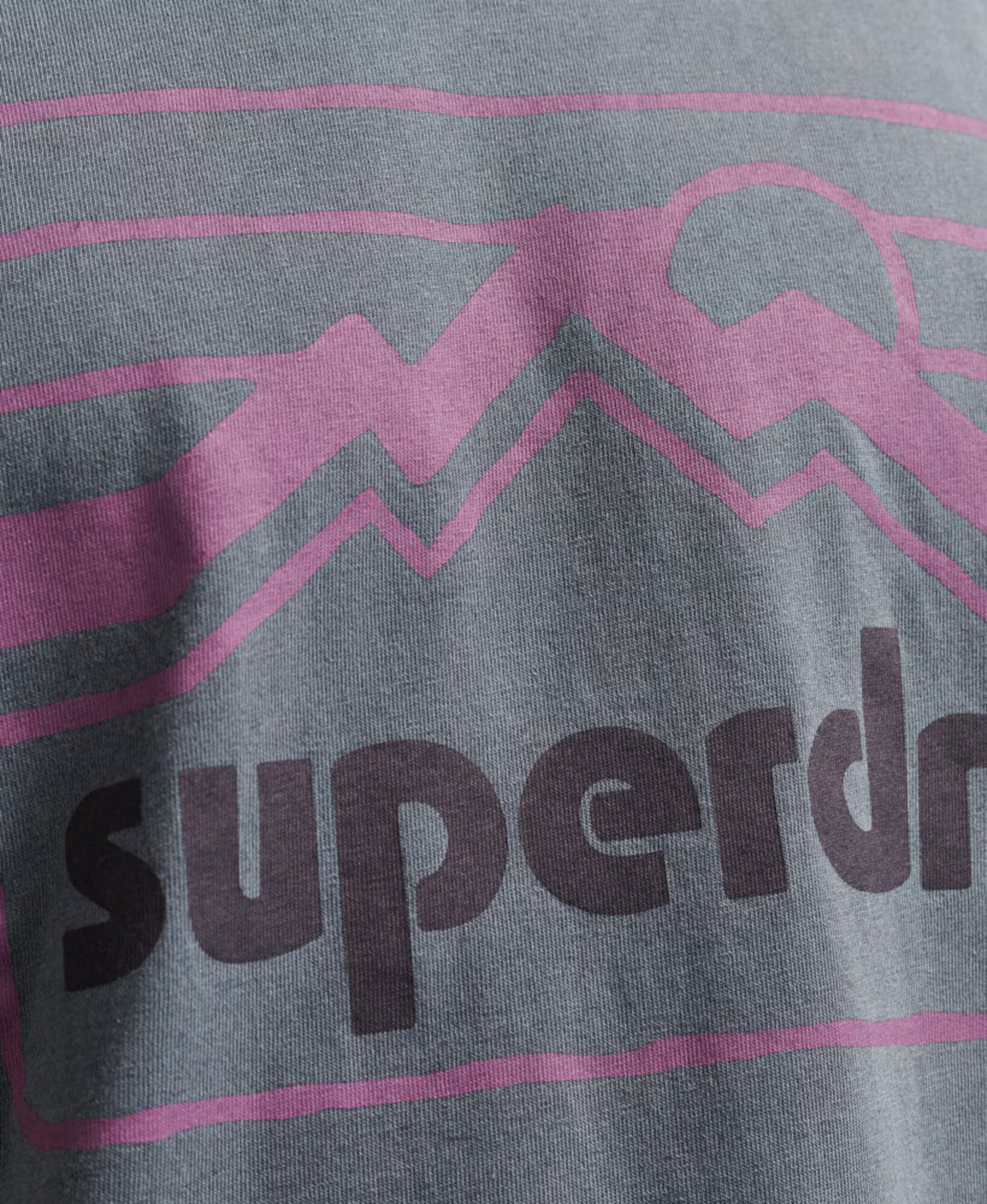 Superdry Majica 'Vintage 90s' marine / lila / črna - Pepit.si