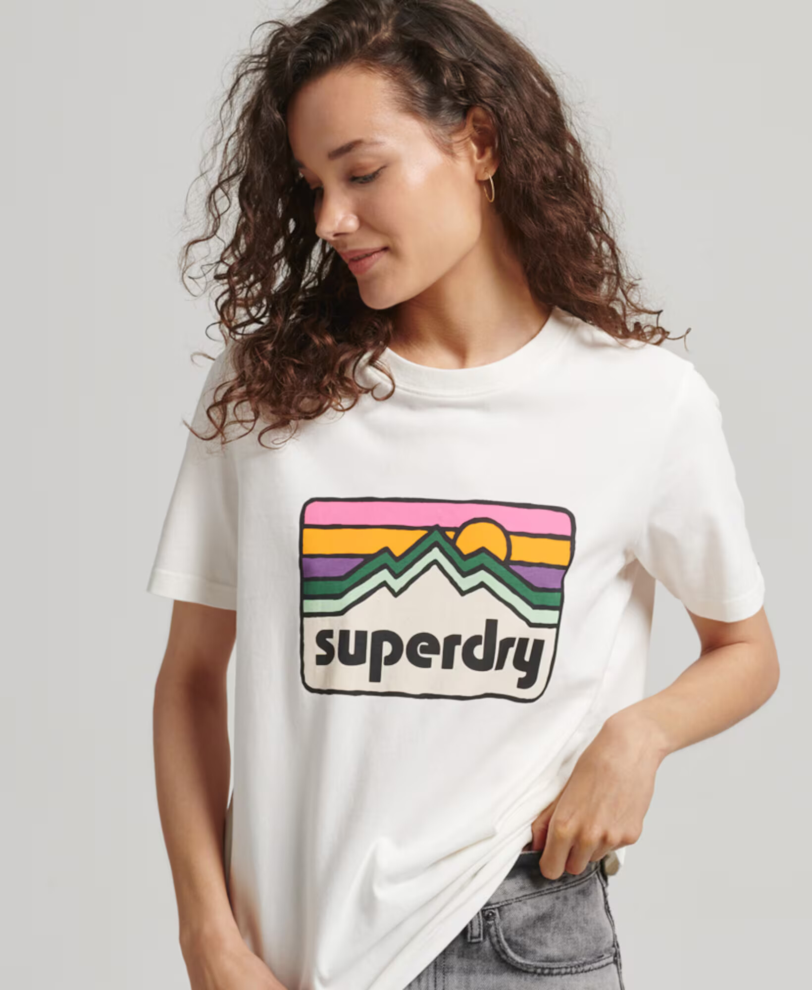 Superdry Majica 'Vintage 90s Terrain' mešane barve / bela - Pepit.si