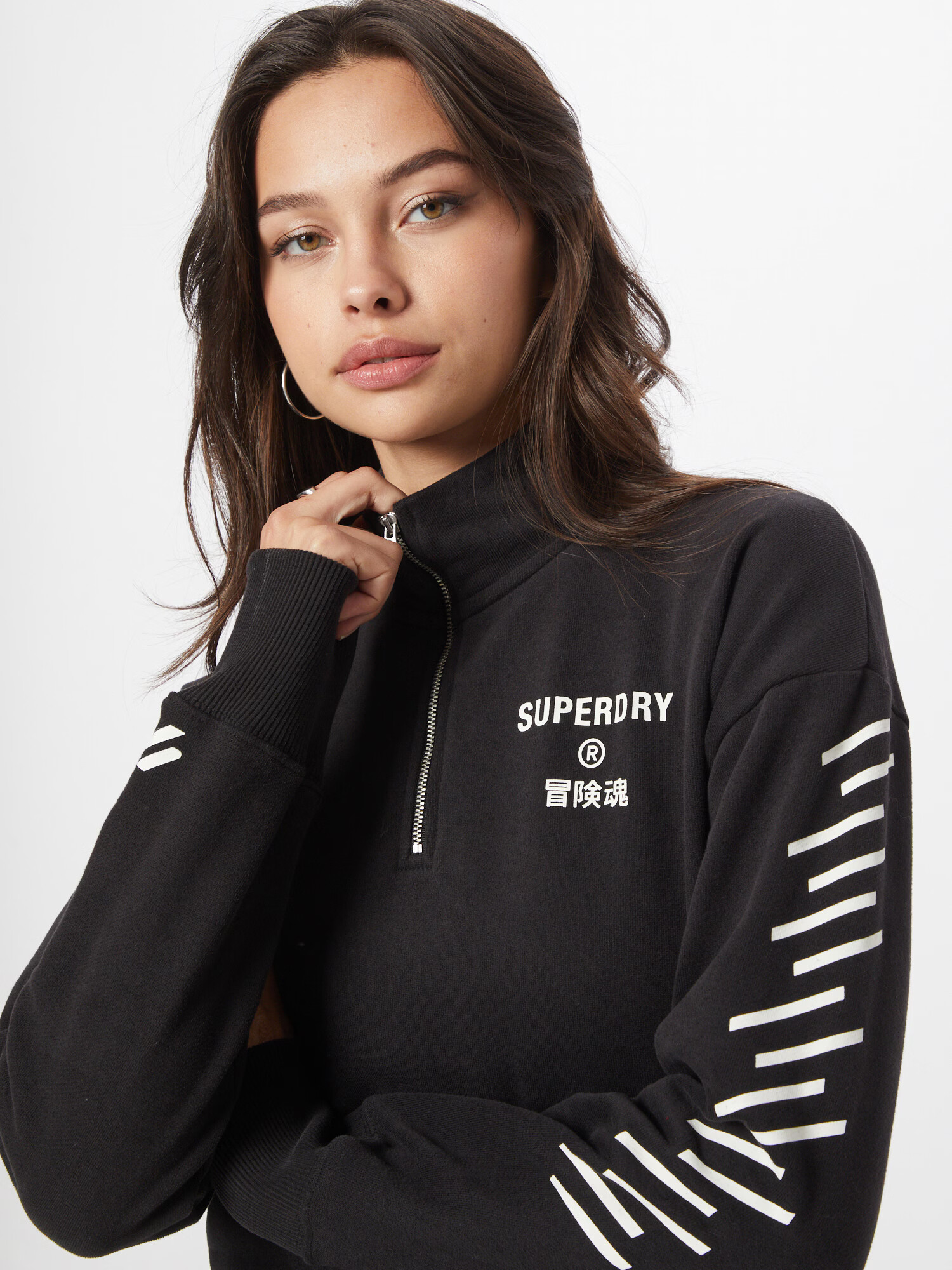 Superdry Športna majica črna / bela - Pepit.si