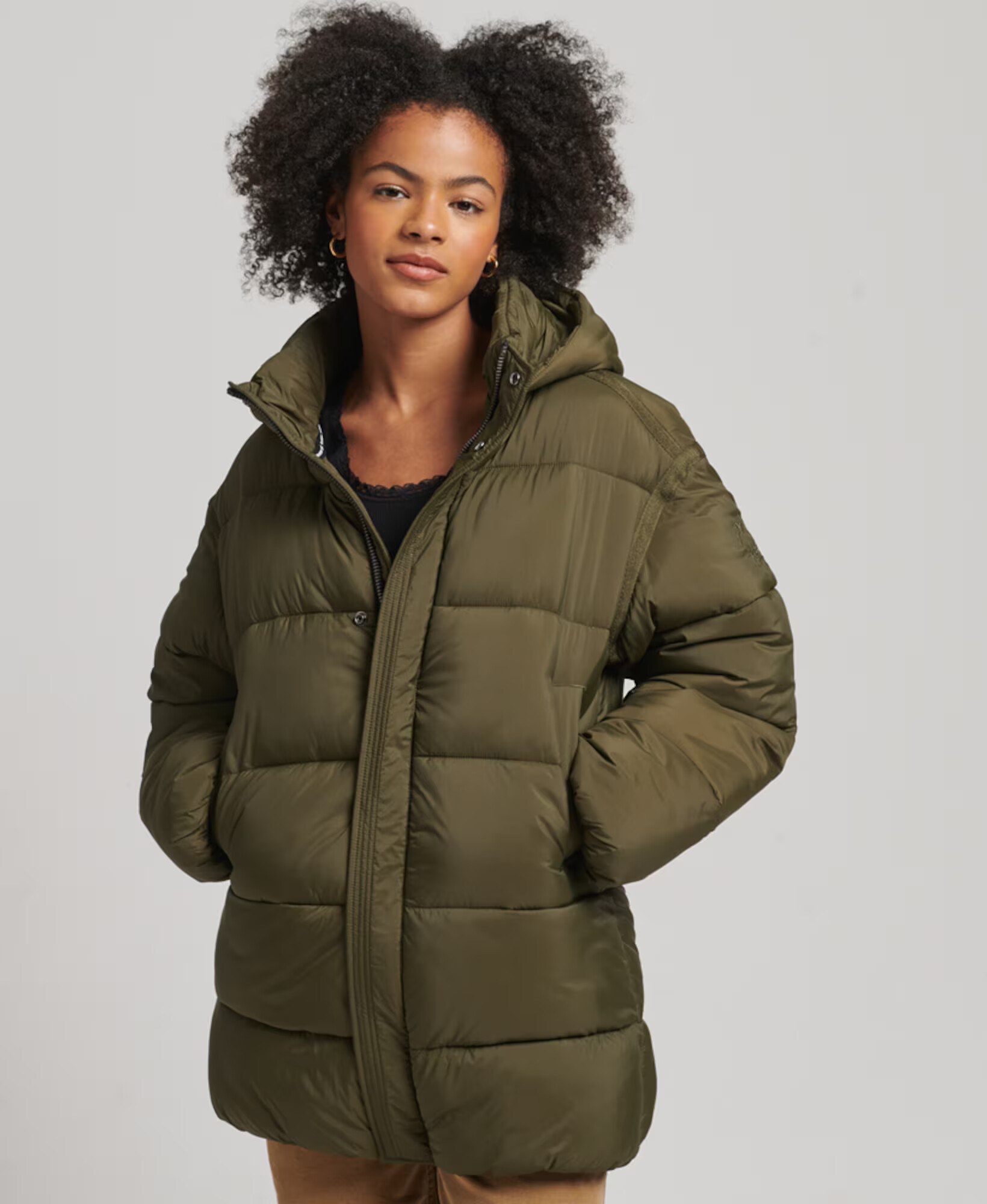 Superdry Zimska jakna 'Cocoon' oliva - Pepit.si