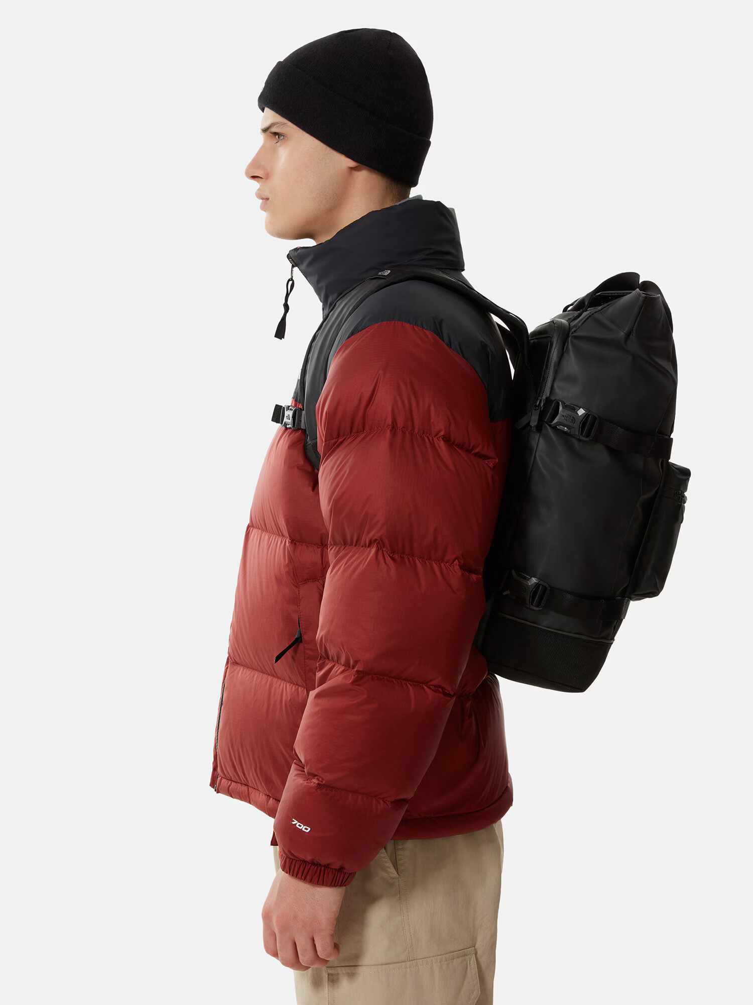 THE NORTH FACE Nahrbtnik 'COMMUTER PACK L' črna / bela - Pepit.si