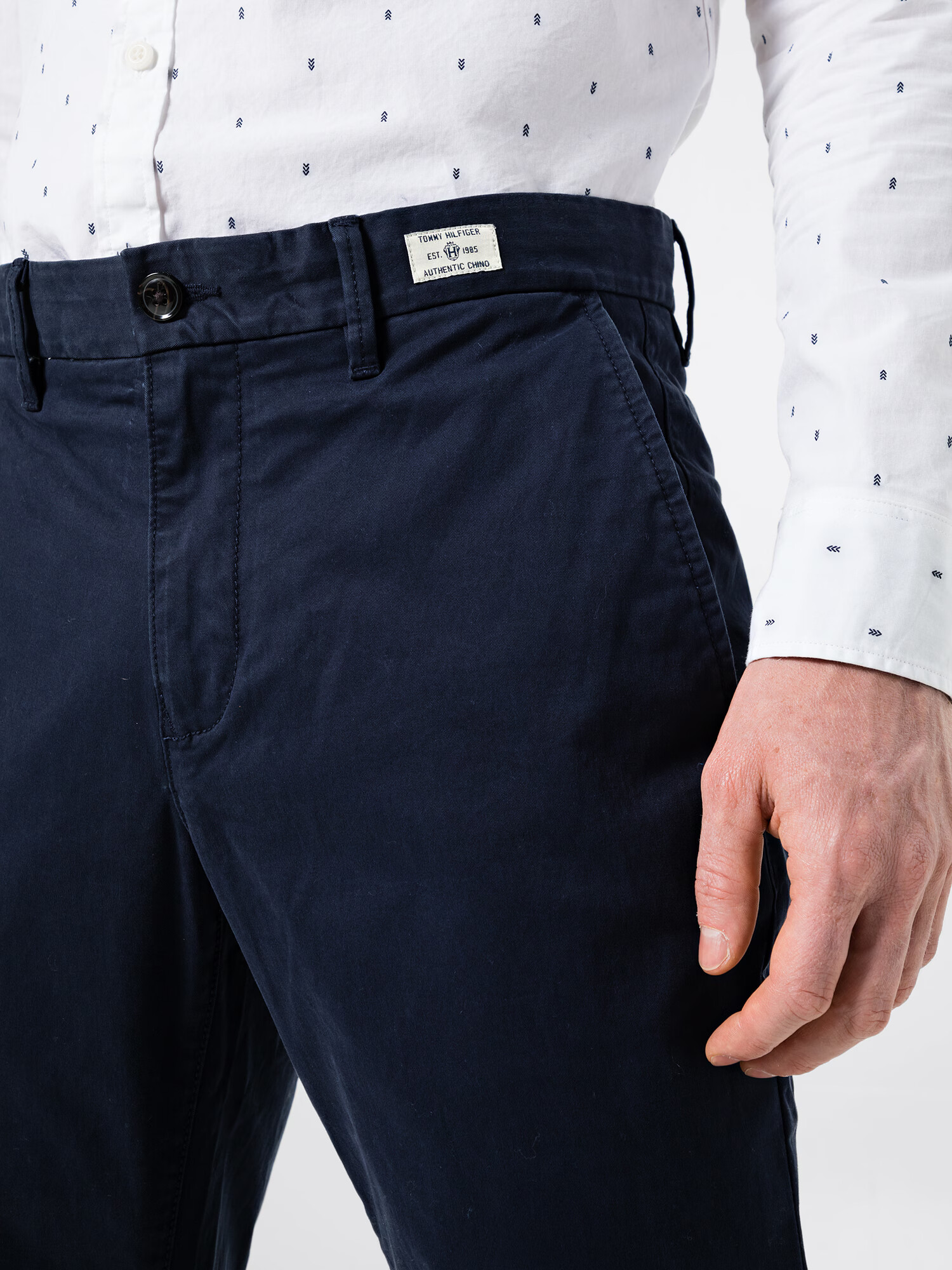 TOMMY HILFIGER Chino hlače 'Denton' temno modra - Pepit.si