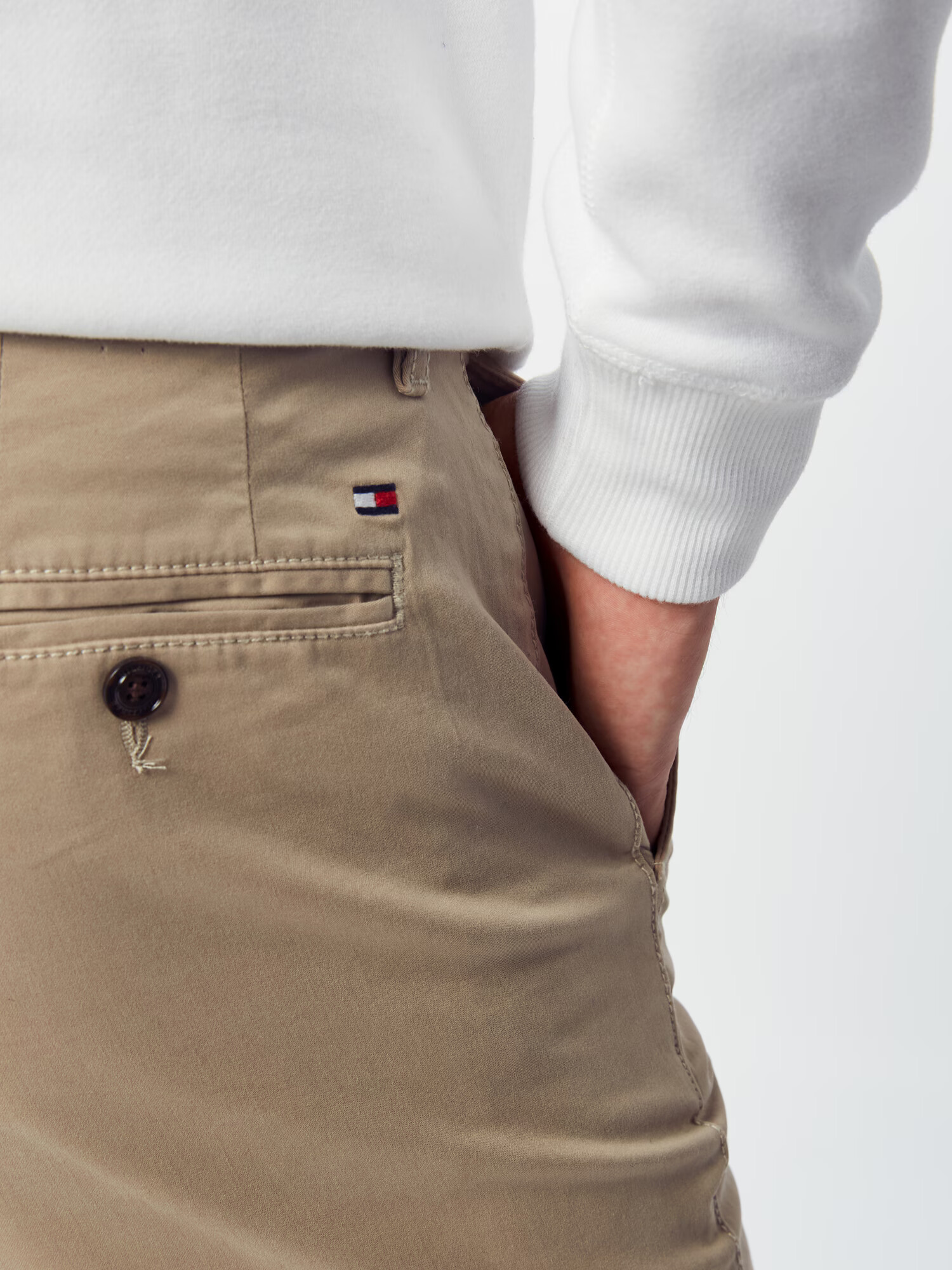 TOMMY HILFIGER Chino hlače temno bež - Pepit.si