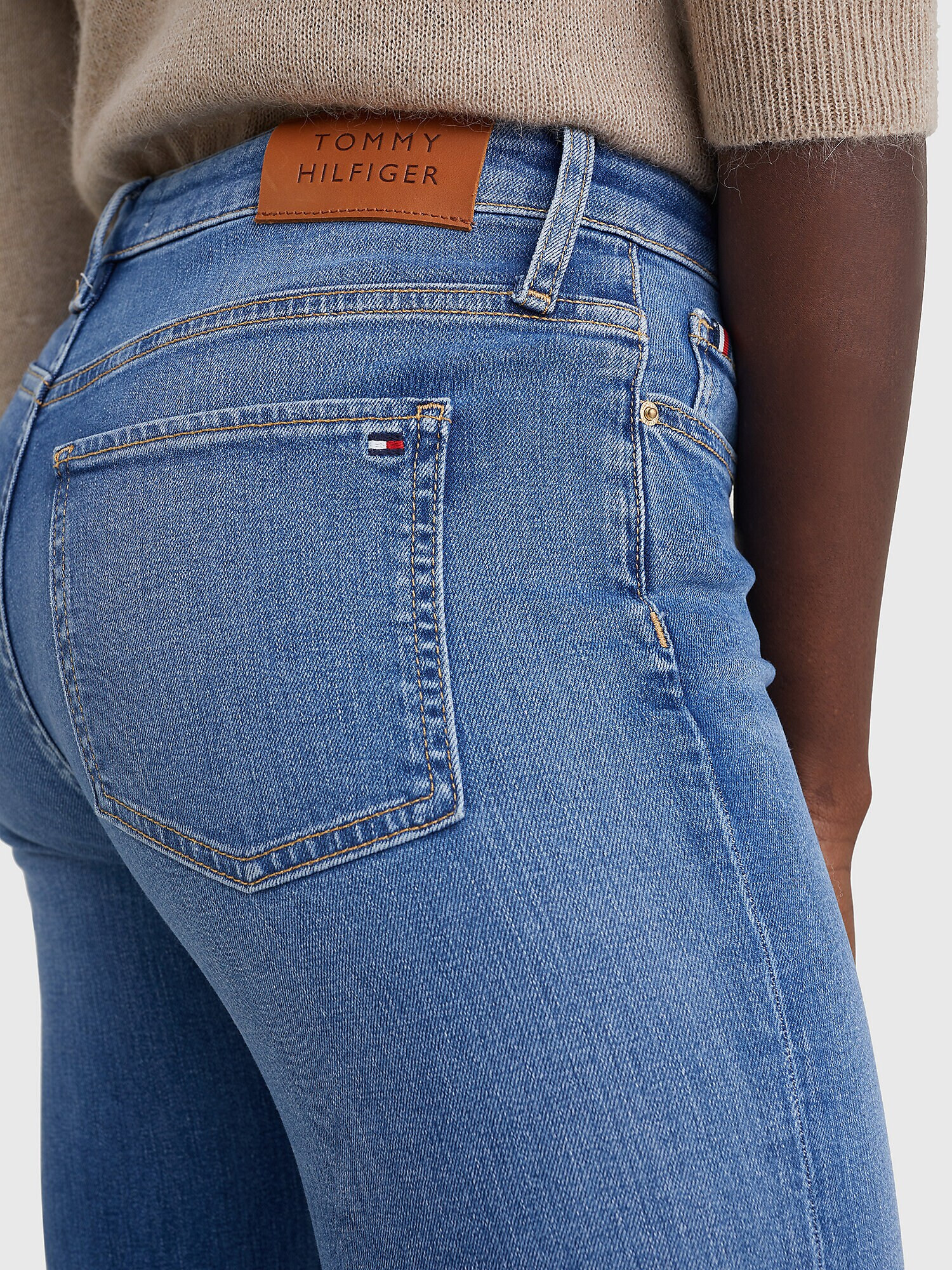 TOMMY HILFIGER Kavbojke 'Flex' moder denim - Pepit.si