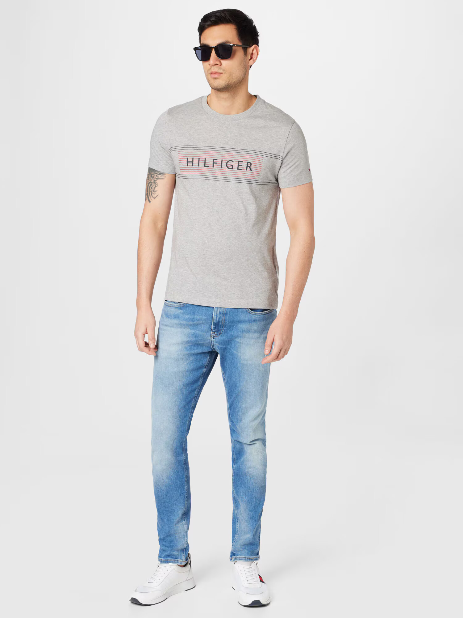 TOMMY HILFIGER Majica pegasto siva / rdeča / črna - Pepit.si