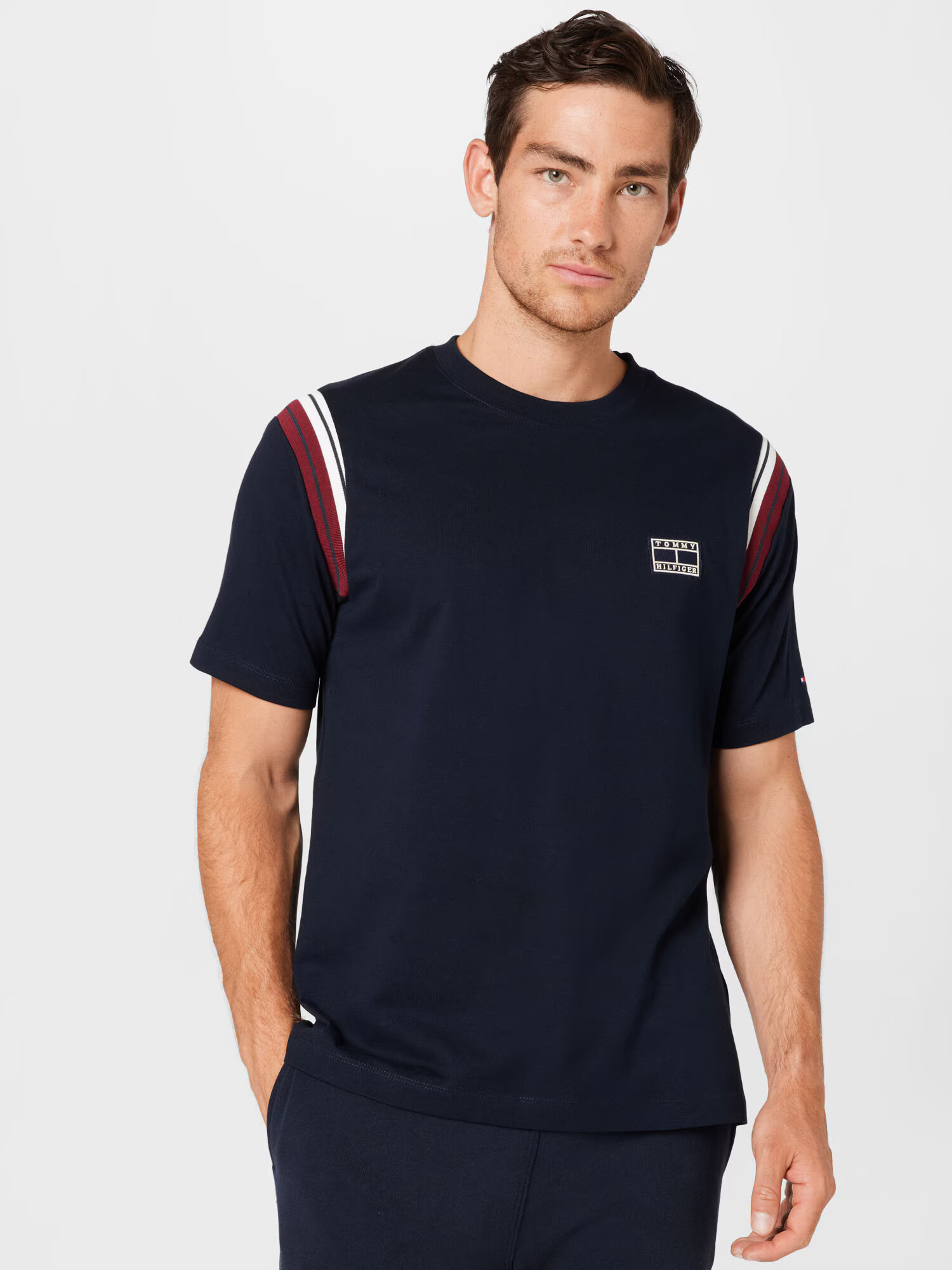 TOMMY HILFIGER Majica temno modra / rdeča / bela - Pepit.si