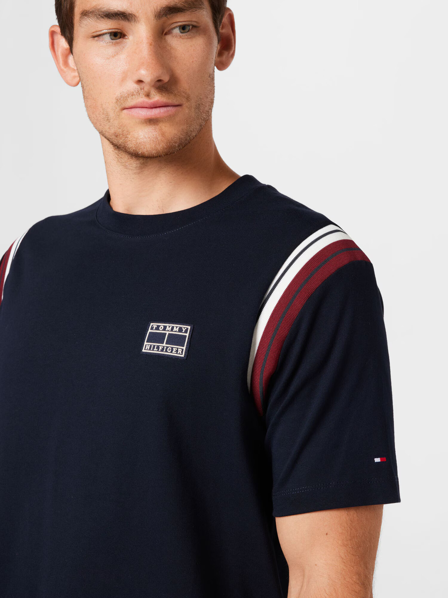 TOMMY HILFIGER Majica temno modra / rdeča / bela - Pepit.si