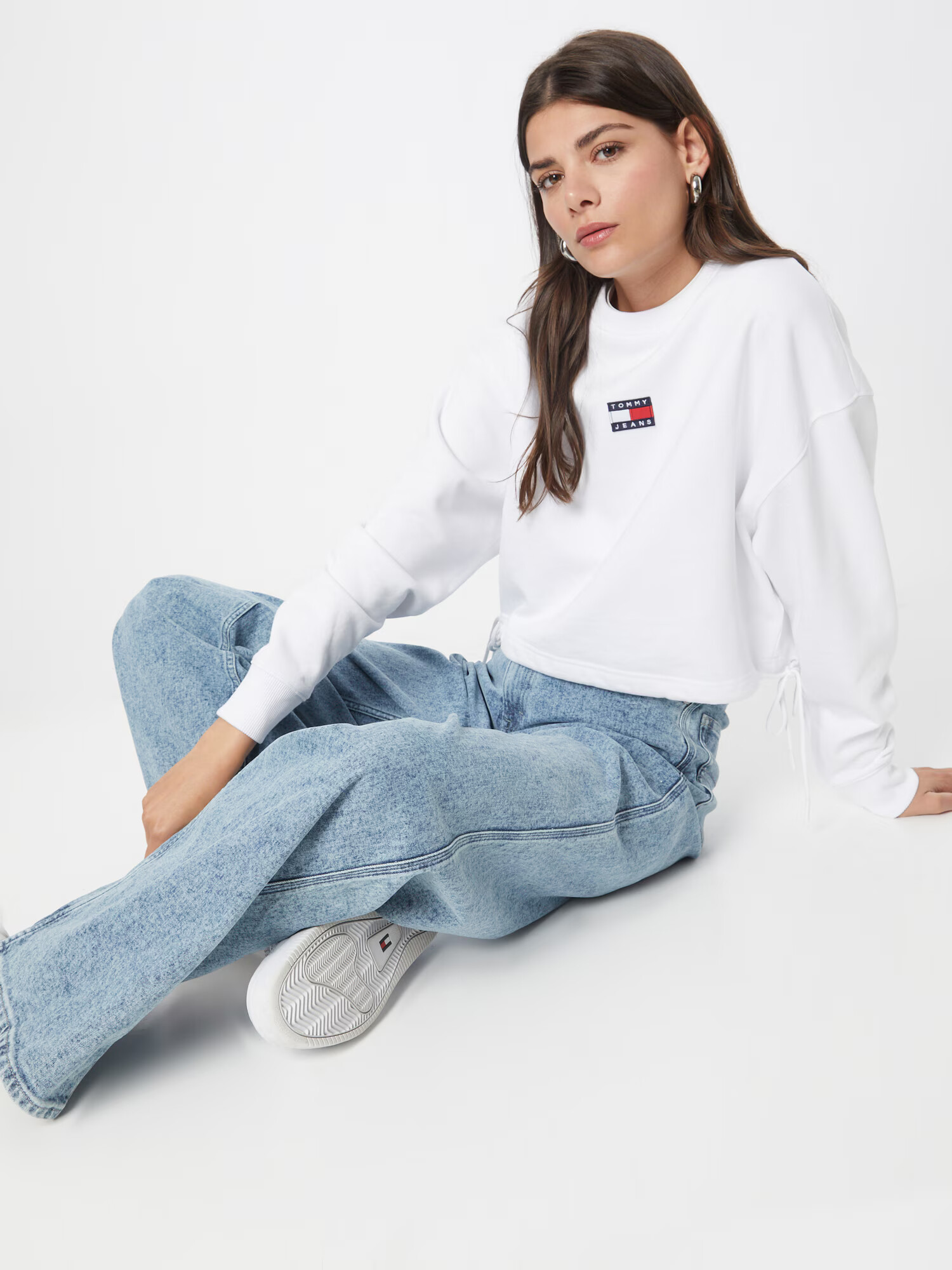 Tommy Jeans Kavbojke 'CLAIRE' moder denim - Pepit.si