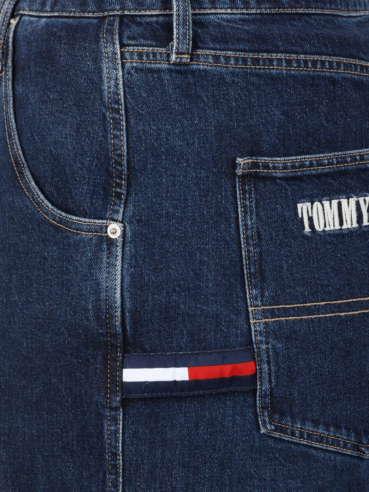 Tommy Jeans Kavbojke 'Daisy' temno modra - Pepit.si