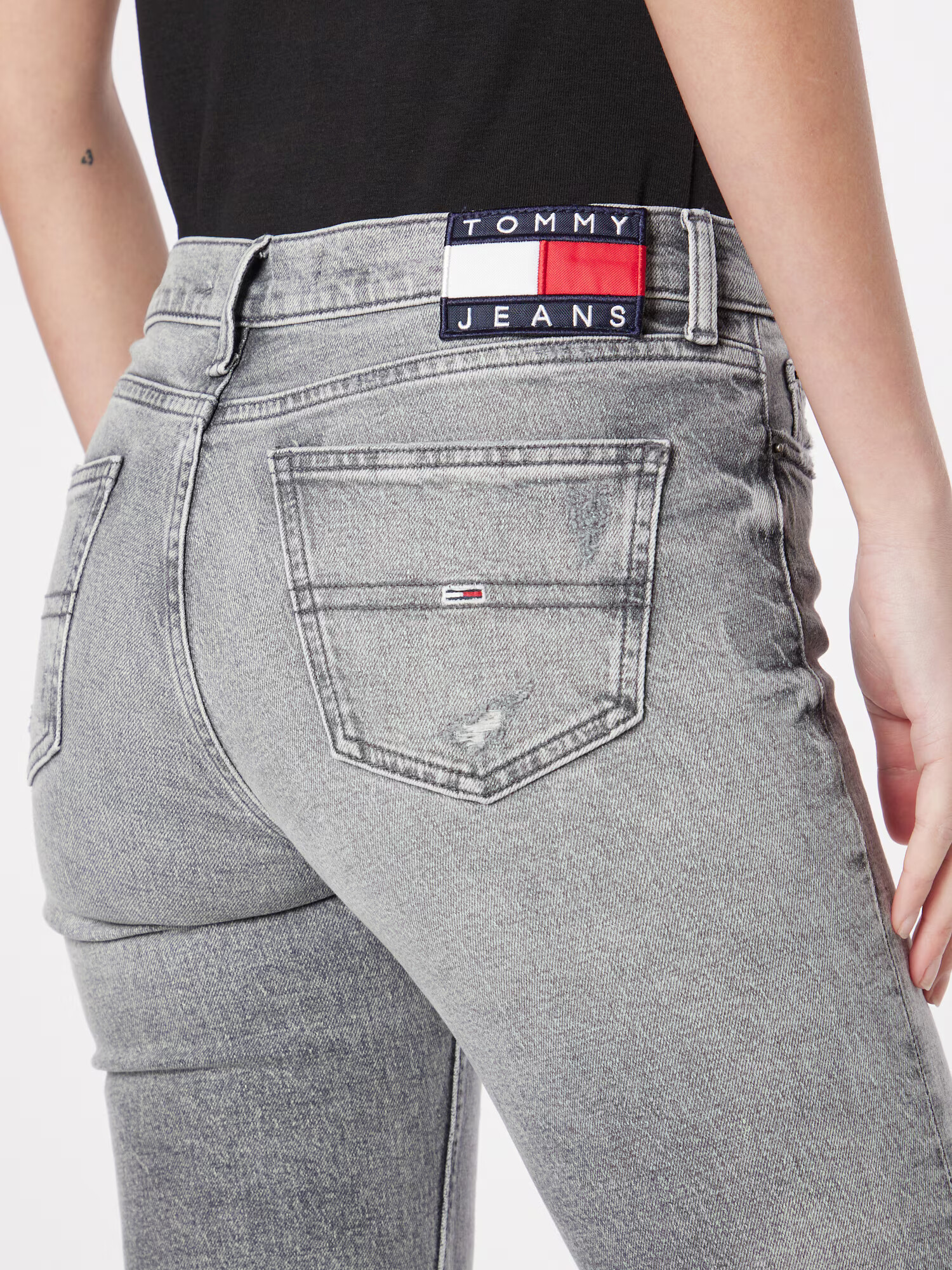 Tommy Jeans Kavbojke 'MADDIE' siv denim - Pepit.si