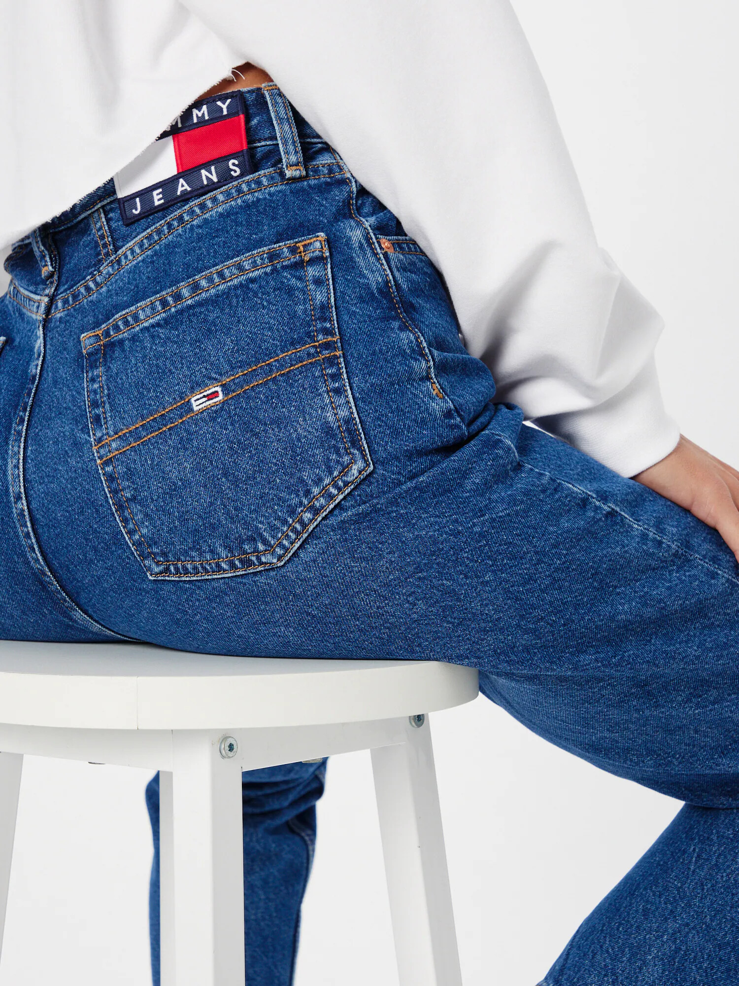 Tommy Jeans Kavbojke moder denim - Pepit.si