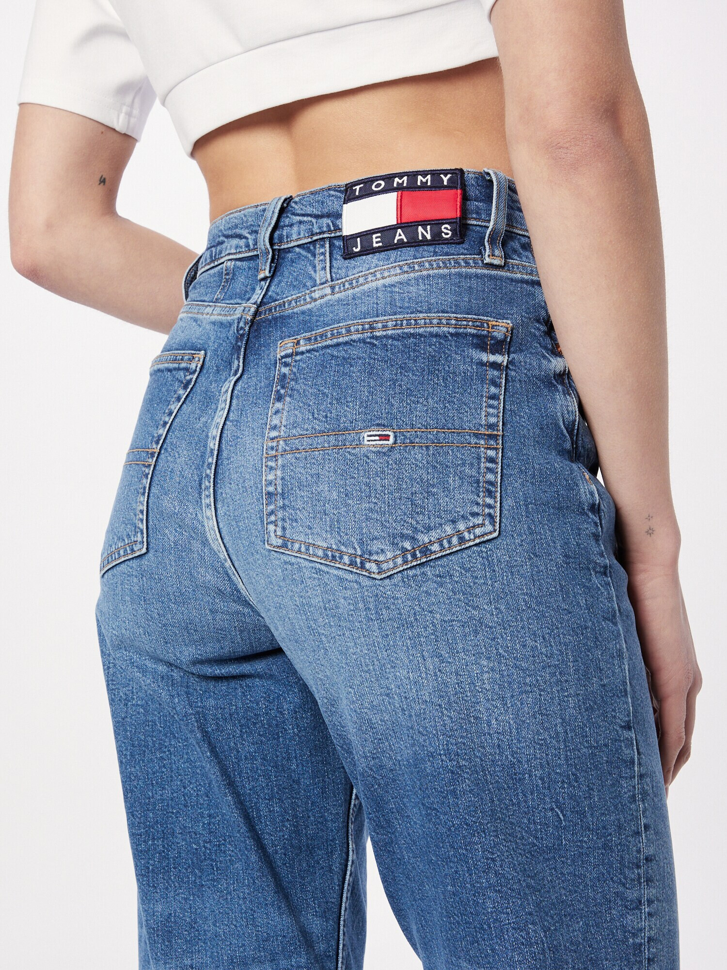 Tommy Jeans Kavbojke moder denim - Pepit.si