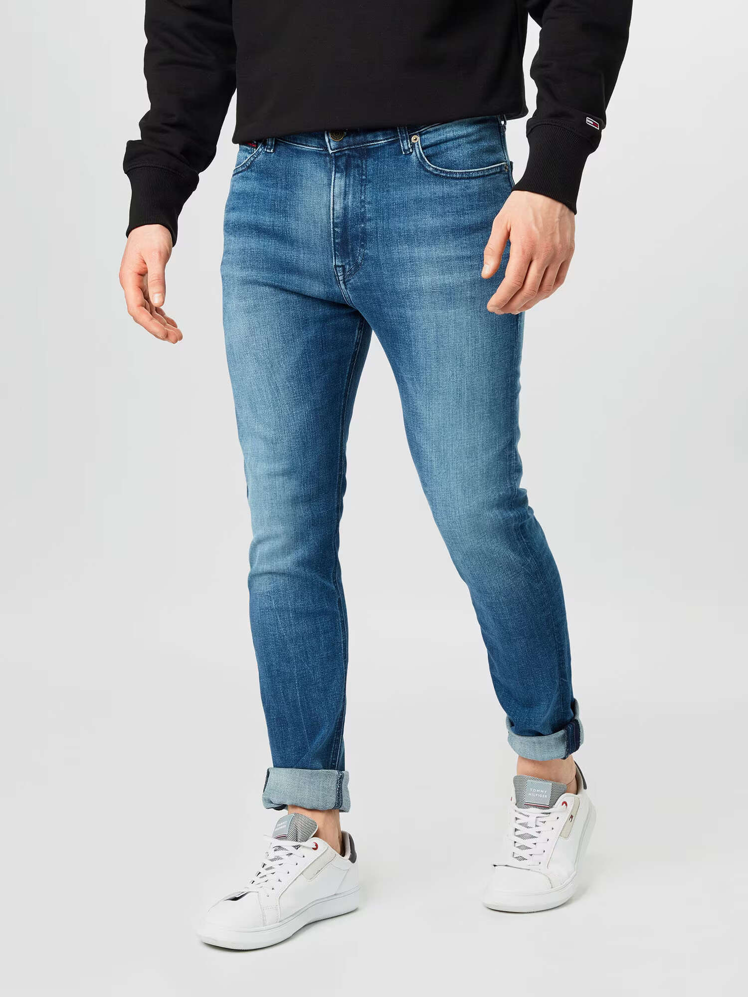 Tommy Jeans Kavbojke 'Simon' moder denim - Pepit.si