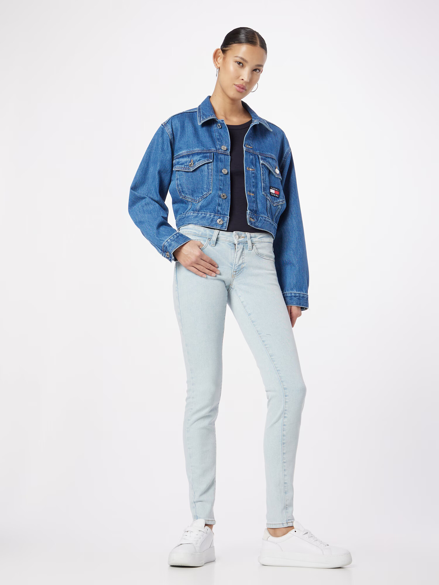 Tommy Jeans Kavbojke 'Sophie' moder denim - Pepit.si