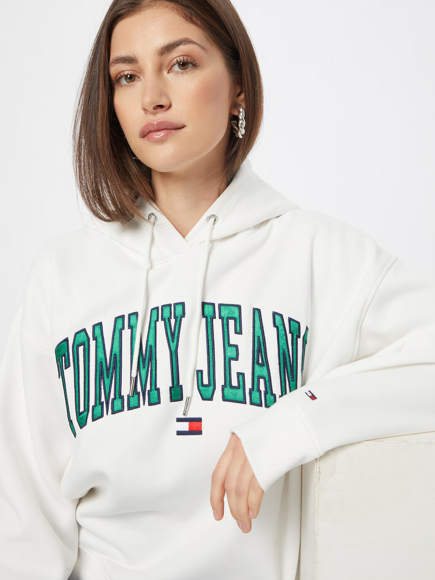 Tommy Jeans Majica kremna / mornarska / zelena - Pepit.si