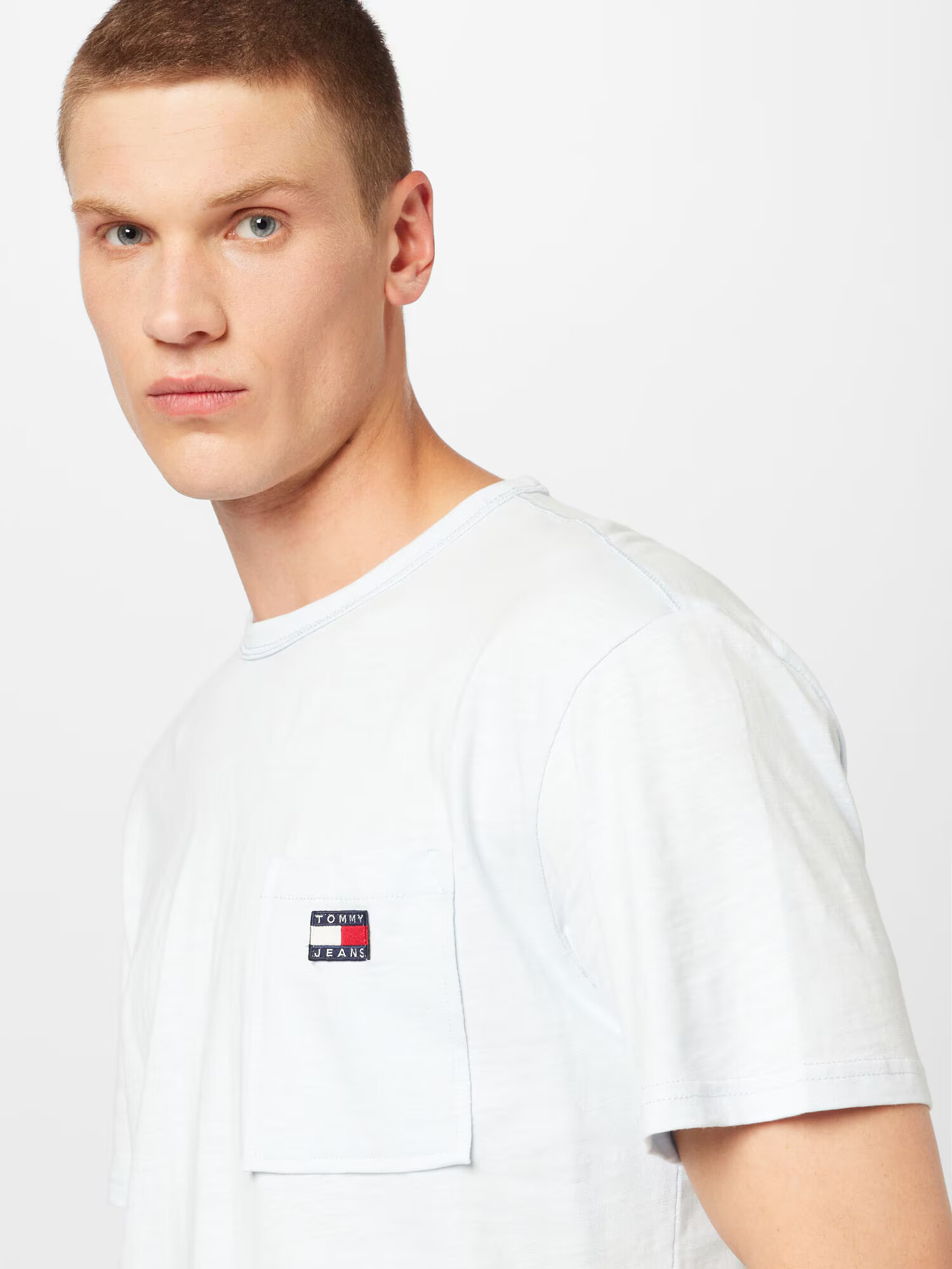 Tommy Jeans Majica mornarska / svetlo modra / rdeča / bela - Pepit.si