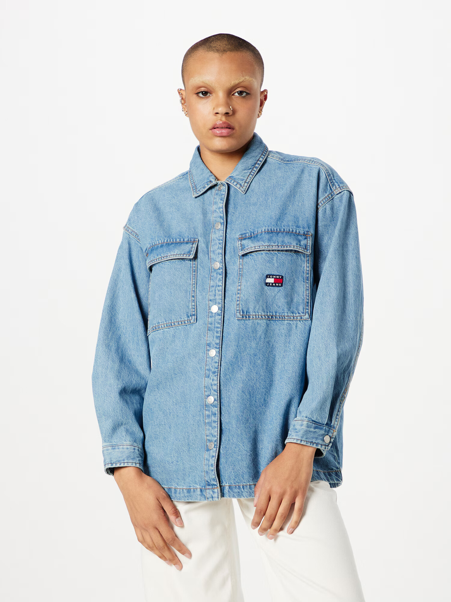 Tommy Jeans Prehodna jakna moder denim - Pepit.si