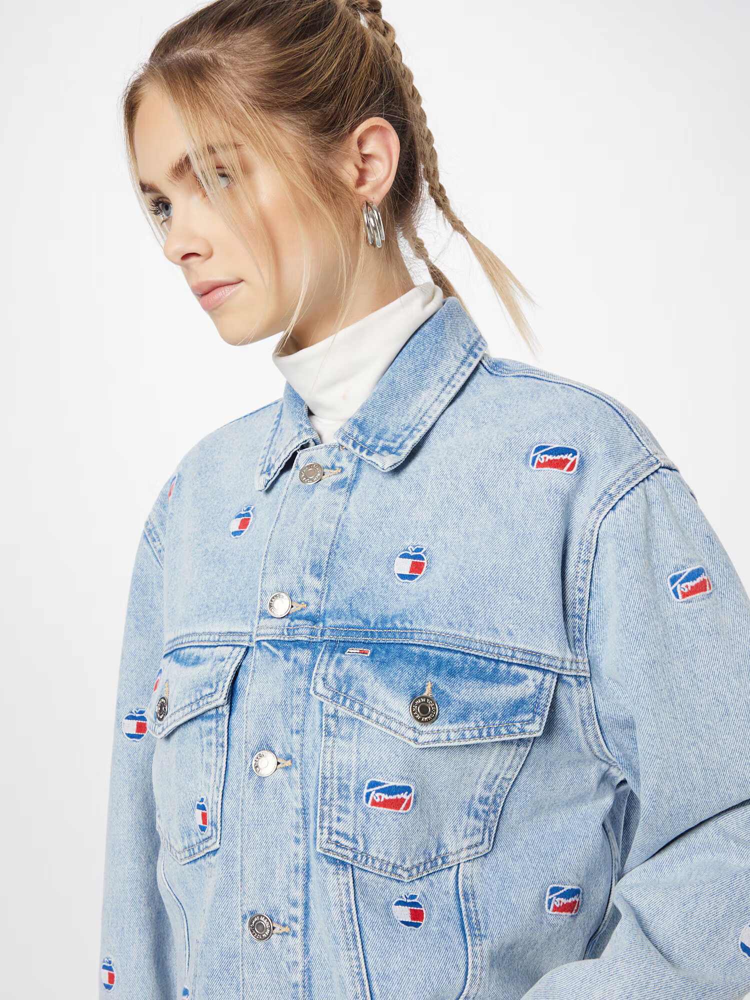 Tommy Jeans Prehodna jakna modra / moder denim / rdeča / bela - Pepit.si