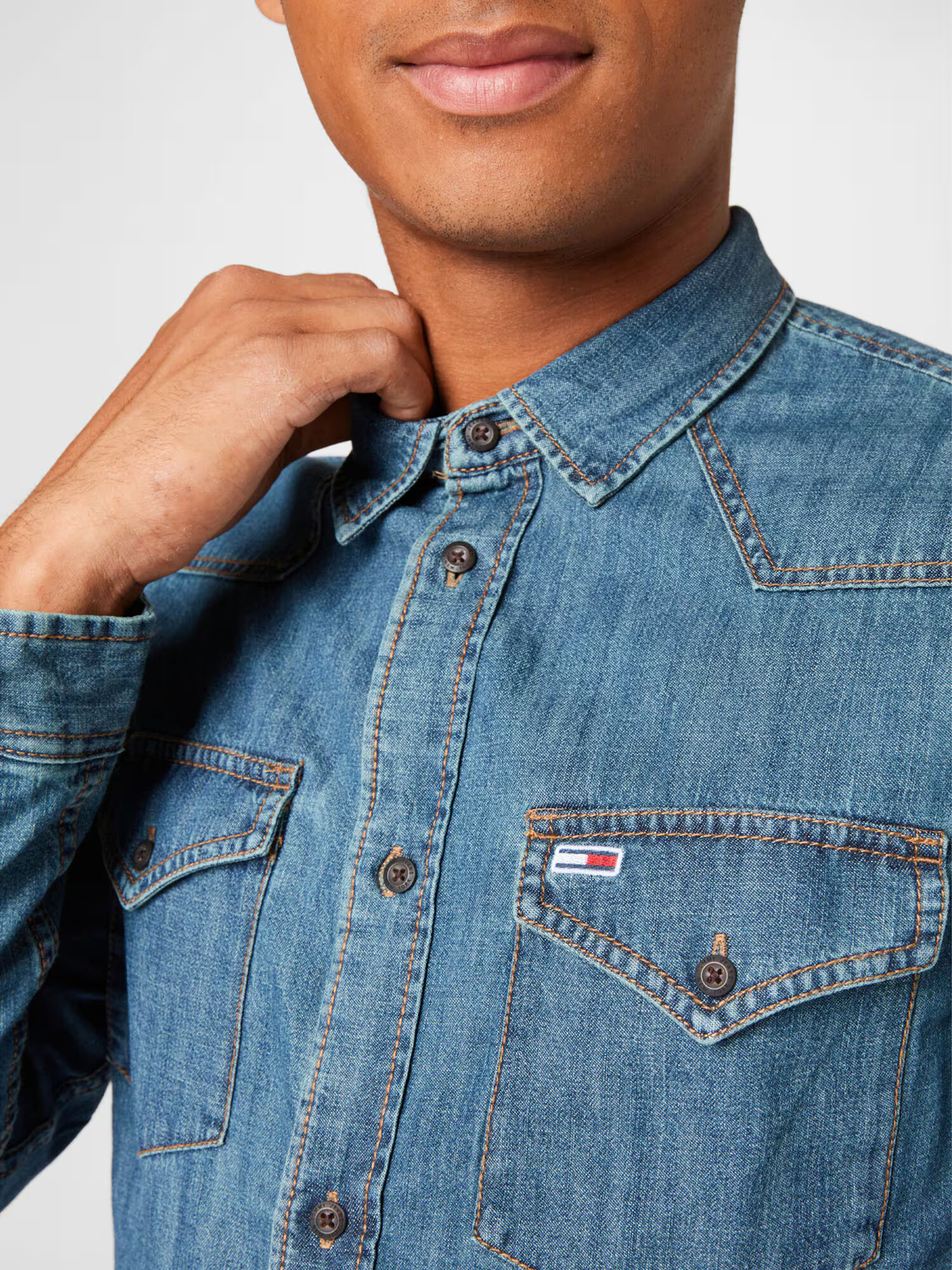 Tommy Jeans Srajca moder denim - Pepit.si