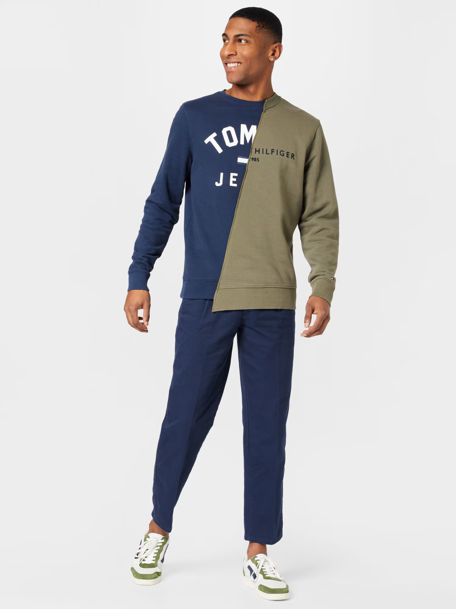 Tommy Jeans Majica marine / kaki / bela - Pepit.si