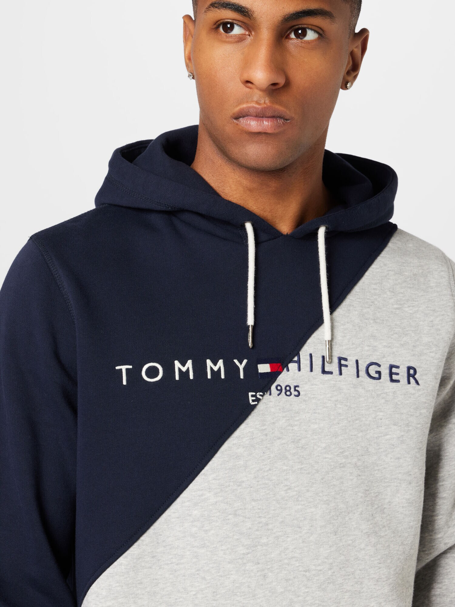 Tommy Jeans Majica mornarska / pegasto siva / rdeča / bela - Pepit.si