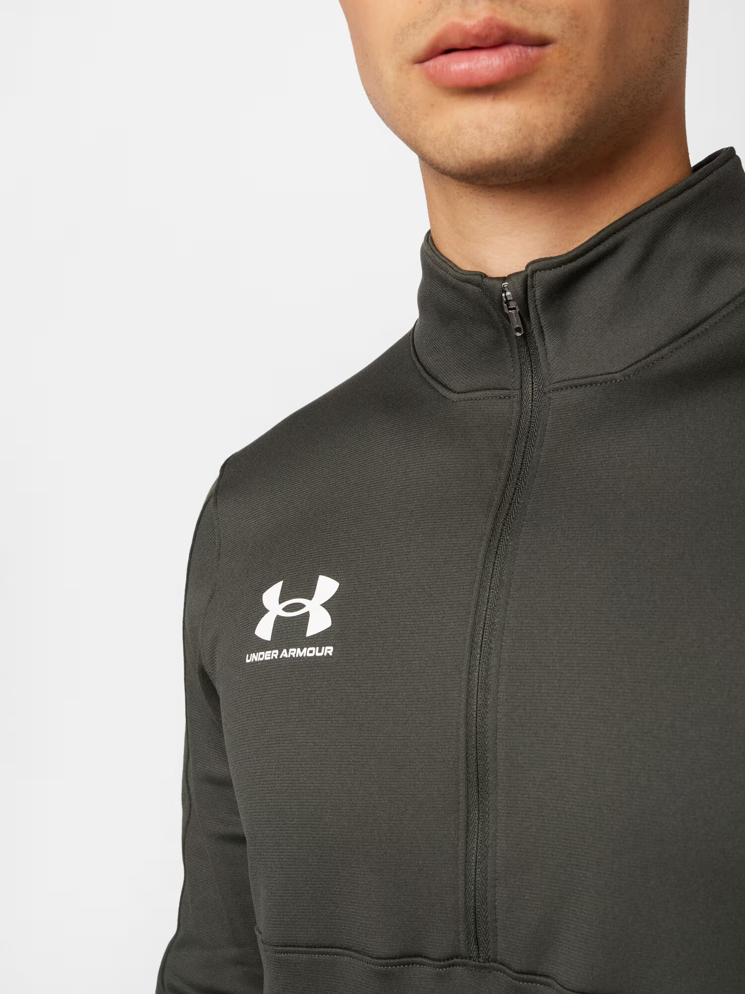 UNDER ARMOUR Funkcionalna majica 'Challenger' temno zelena / bela - Pepit.si