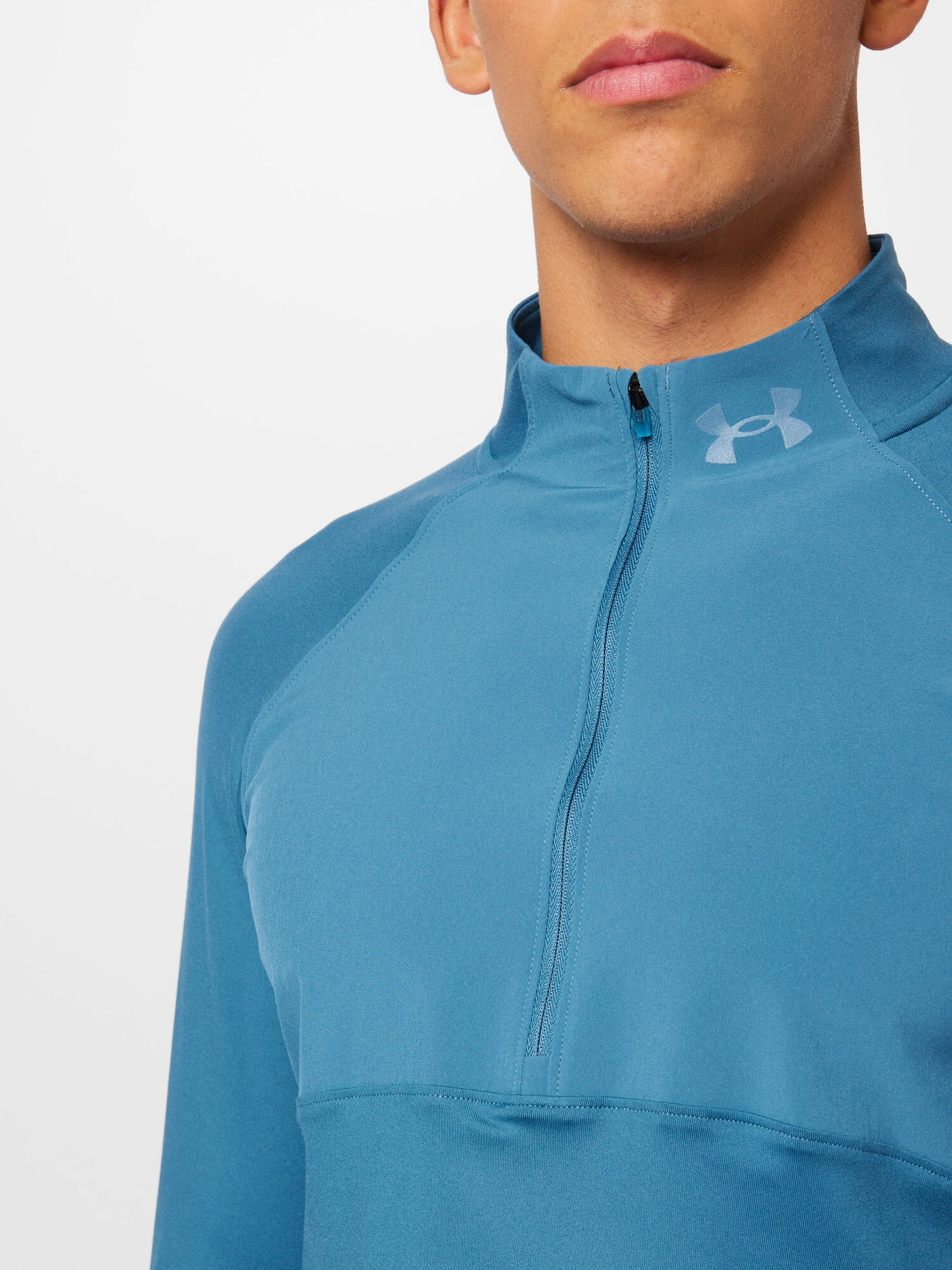 UNDER ARMOUR Funkcionalna majica 'Qualifier' temno modra / apno - Pepit.si