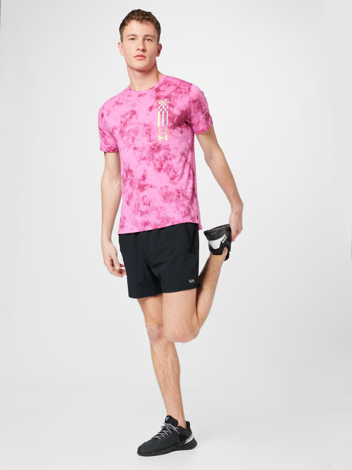 UNDER ARMOUR Funkcionalna majica 'RUN ANYWHERE' limona / siva / roza / črna - Pepit.si