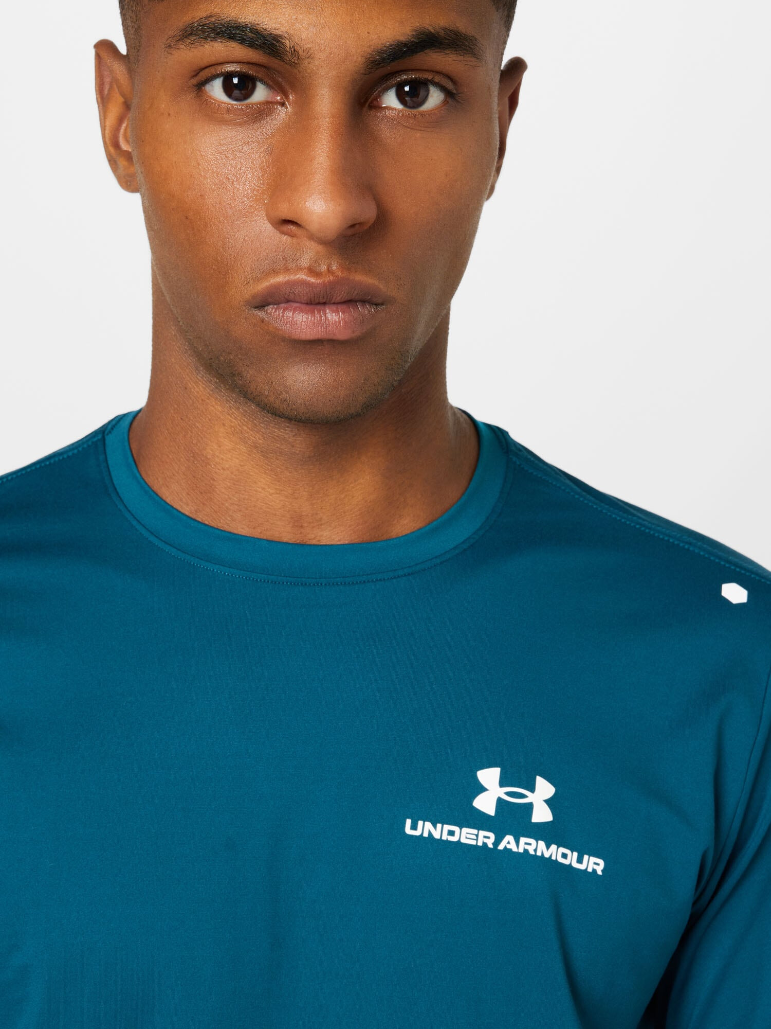 UNDER ARMOUR Funkcionalna majica 'Rush Energy' smaragd / bela - Pepit.si