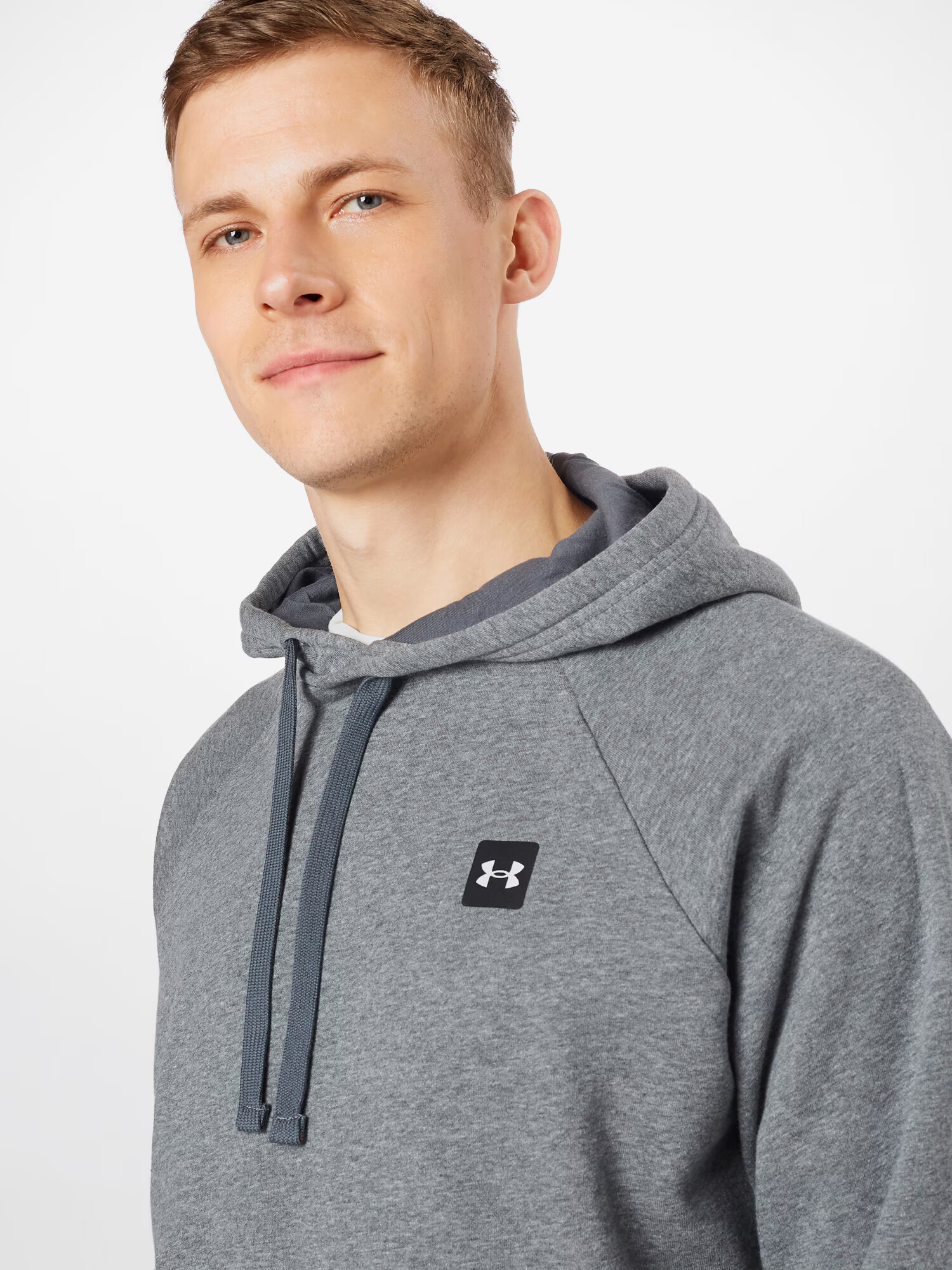 UNDER ARMOUR Športna majica 'Rival' pegasto siva / črna - Pepit.si