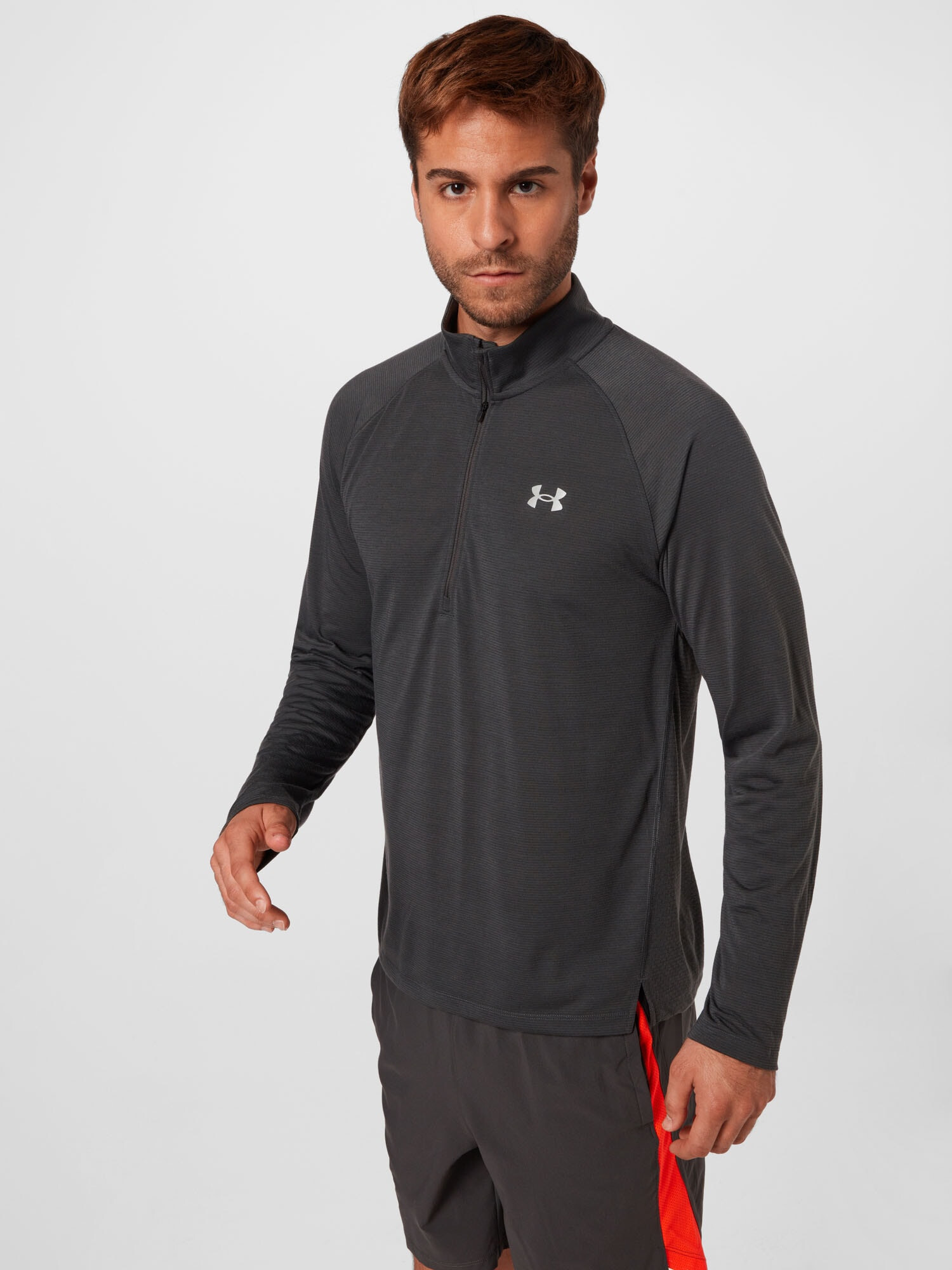 UNDER ARMOUR Funkcionalna majica 'Streaker' antracit - Pepit.si