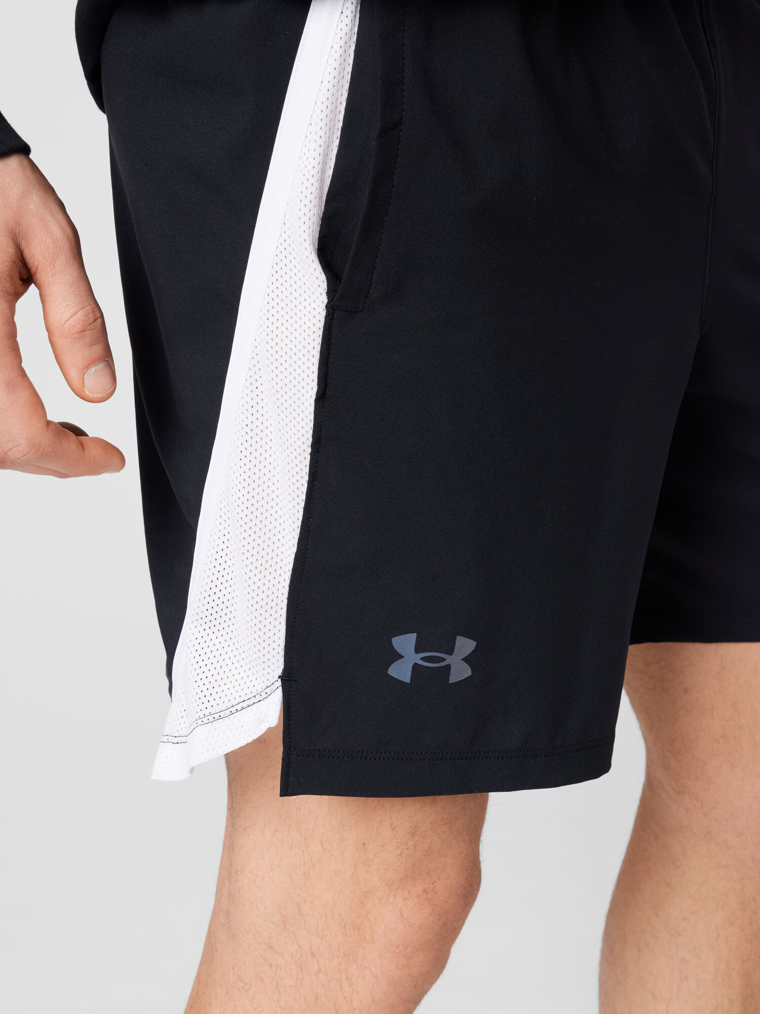 UNDER ARMOUR Športne hlače 'Launch' svetlo modra / črna / bela - Pepit.si