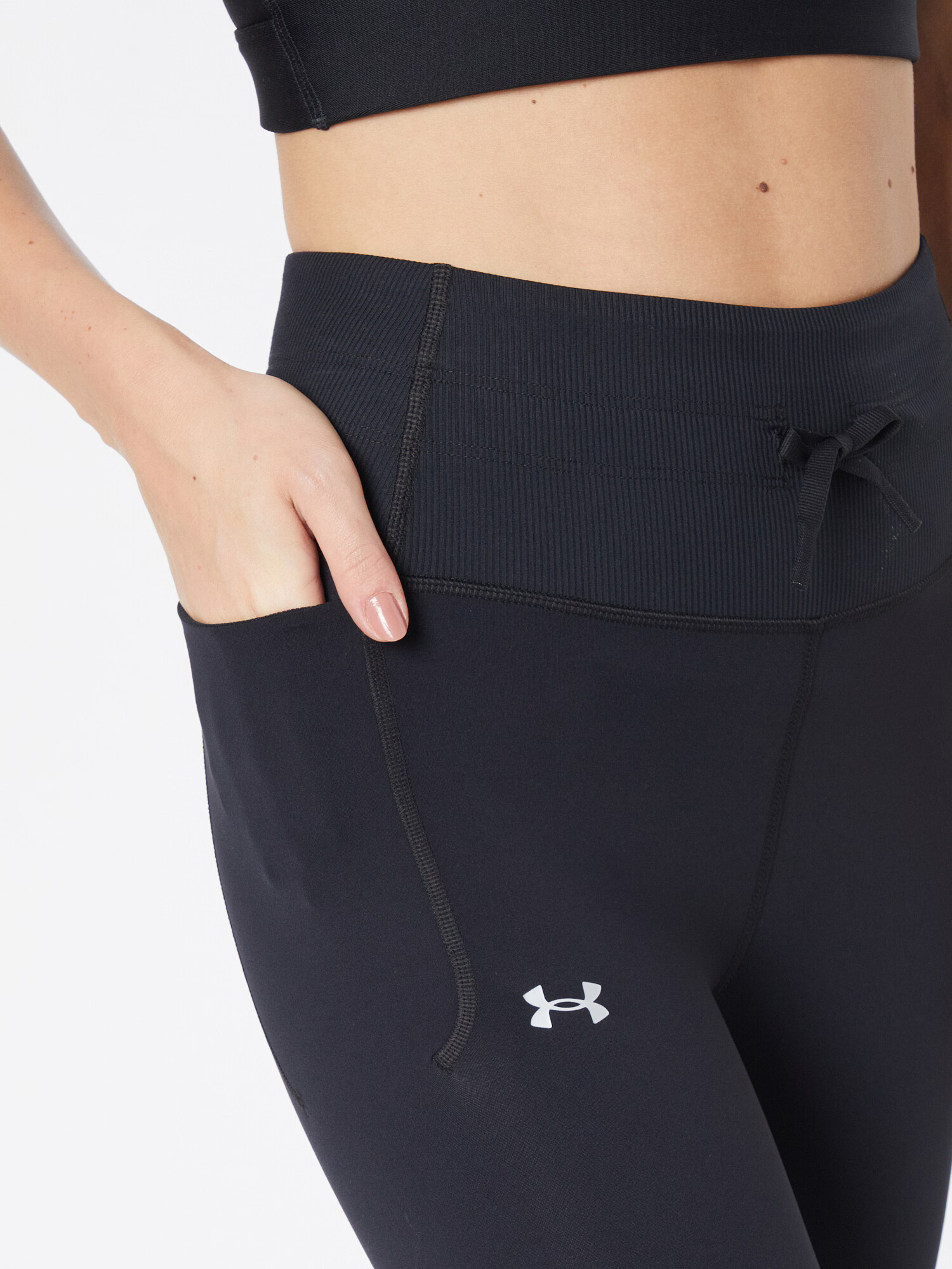 UNDER ARMOUR Športne hlače 'Meridian' črna / bela - Pepit.si