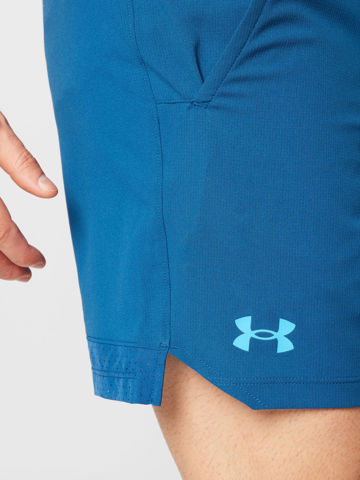 UNDER ARMOUR Športne hlače modra / temno modra - Pepit.si