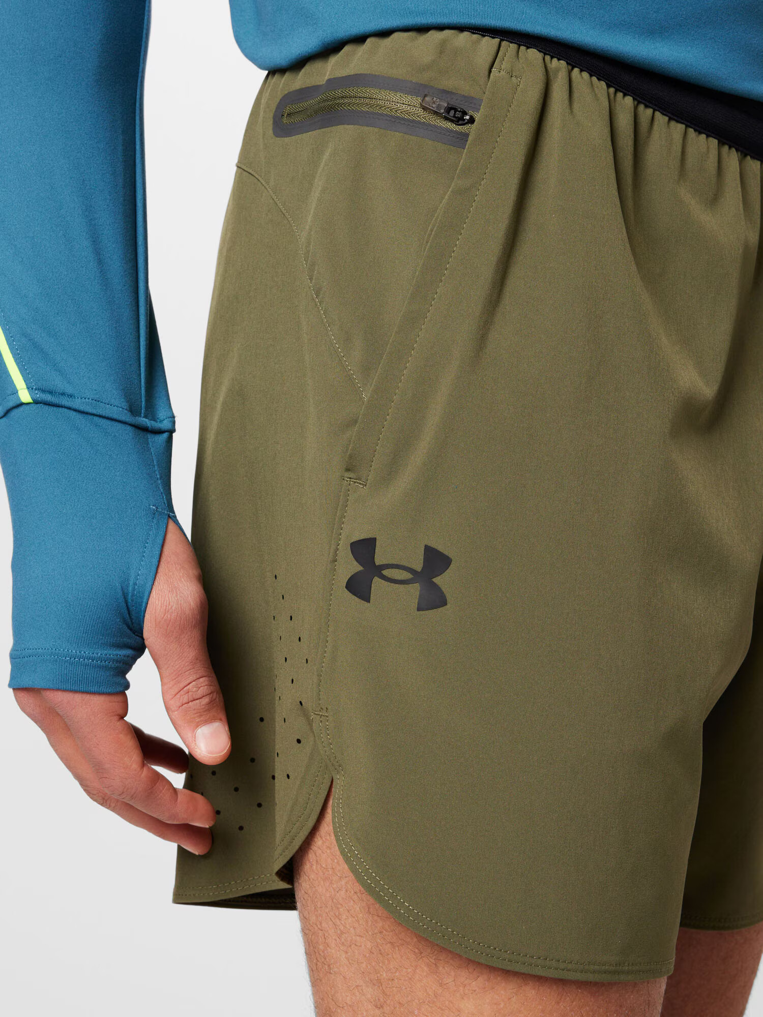 UNDER ARMOUR Športne hlače 'Peak' oliva / črna - Pepit.si