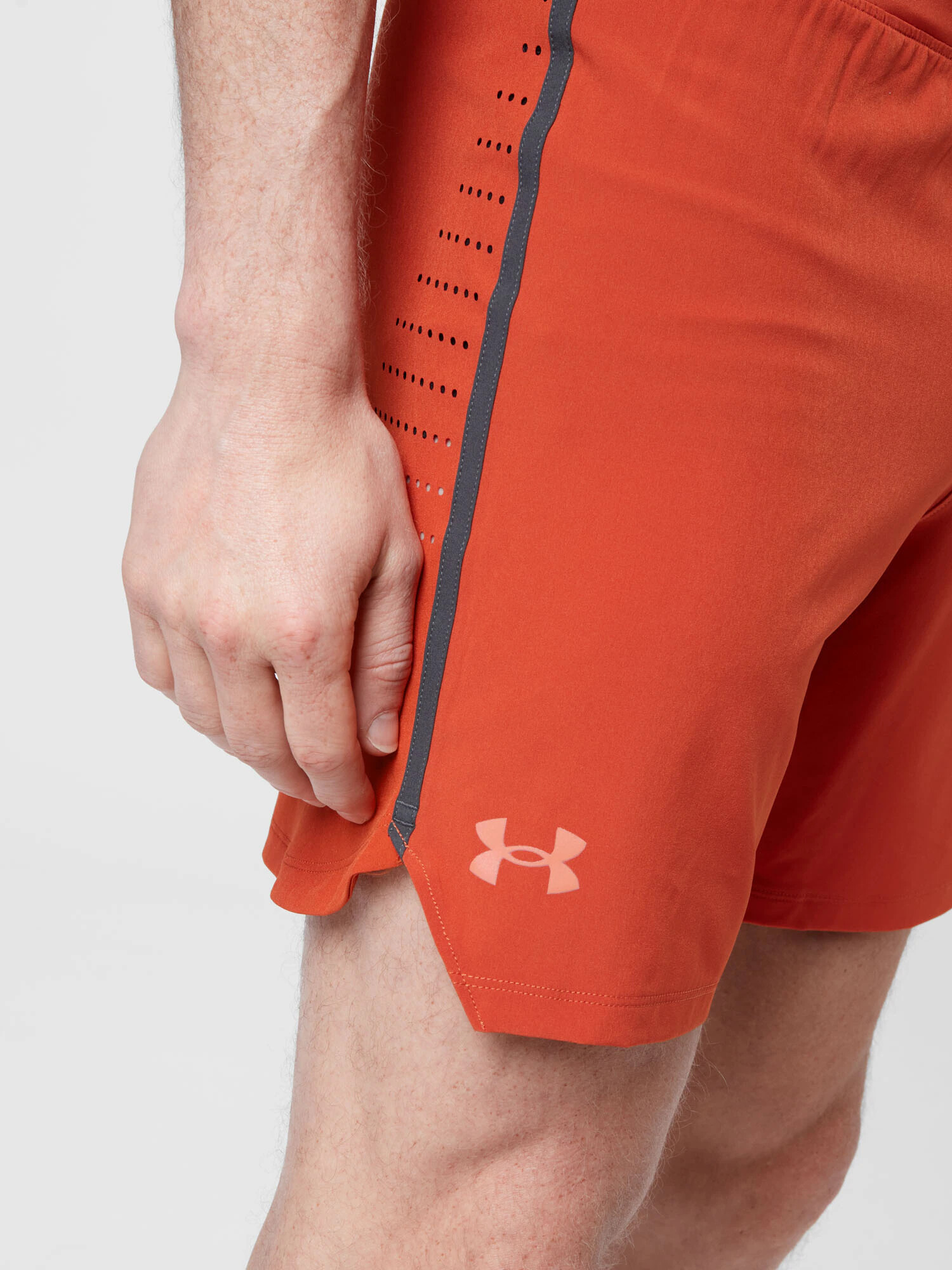 UNDER ARMOUR Športne hlače 'SpeedPocket' jastog - Pepit.si