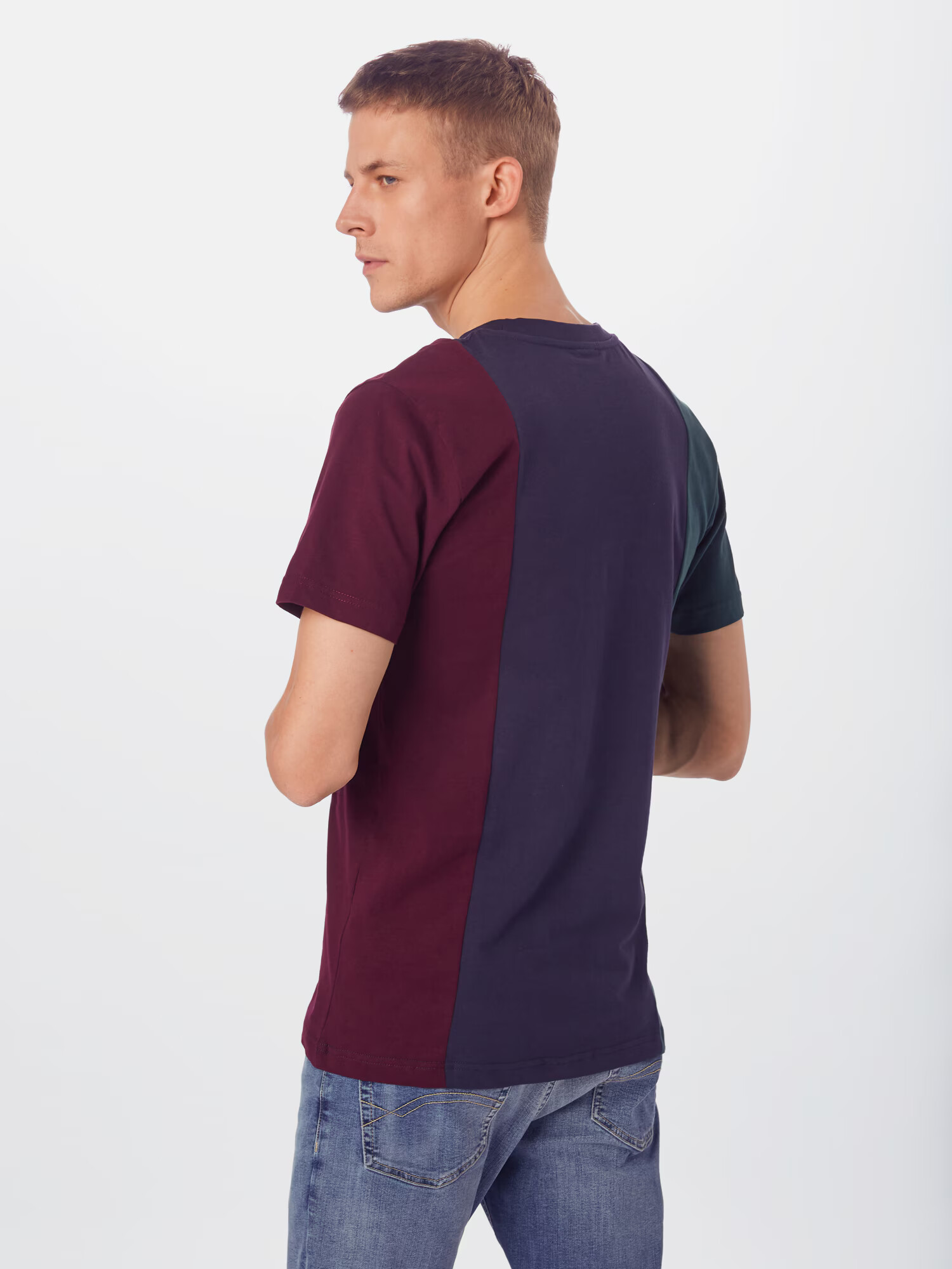 Urban Classics Majica 'Tripple Tee' mornarska / jelka / burgund - Pepit.si