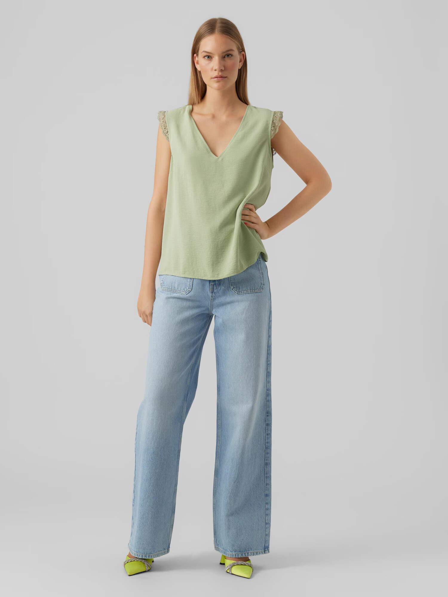 VERO MODA Bluza 'BIMS' pastelno zelena - Pepit.si