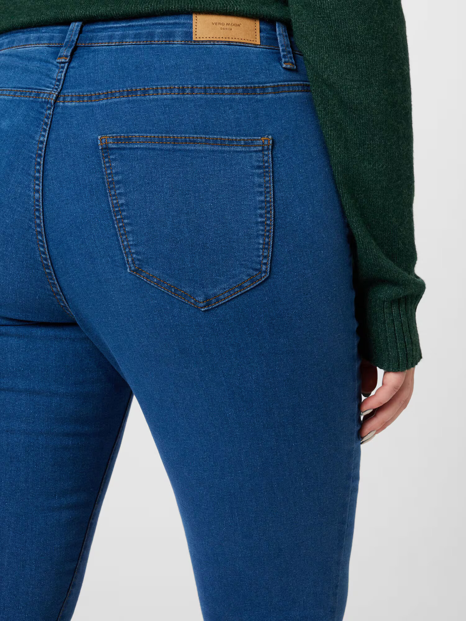 Vero Moda Curve Jeans pajkice 'RUDY' moder denim - Pepit.si