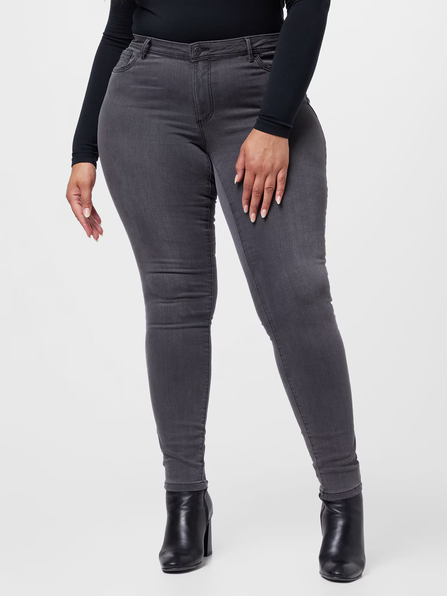 Vero Moda Curve Kavbojke 'FANYA' siv denim - Pepit.si