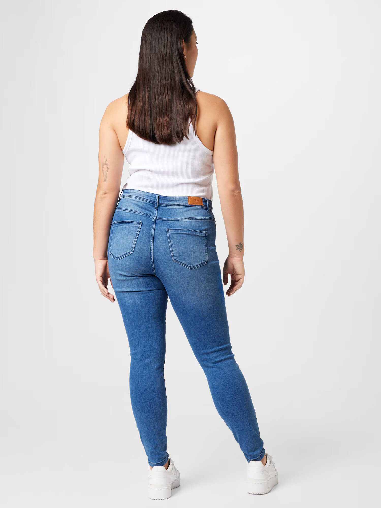 Vero Moda Curve Kavbojke moder denim - Pepit.si