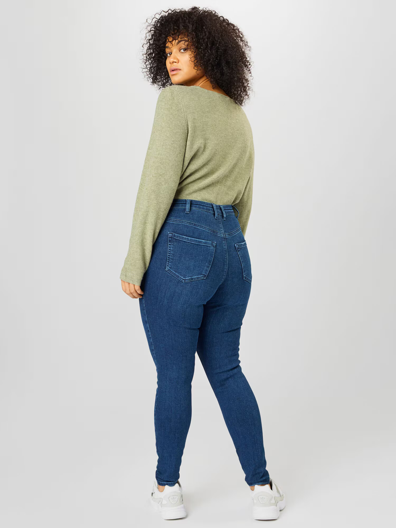 Vero Moda Curve Kavbojke moder denim - Pepit.si