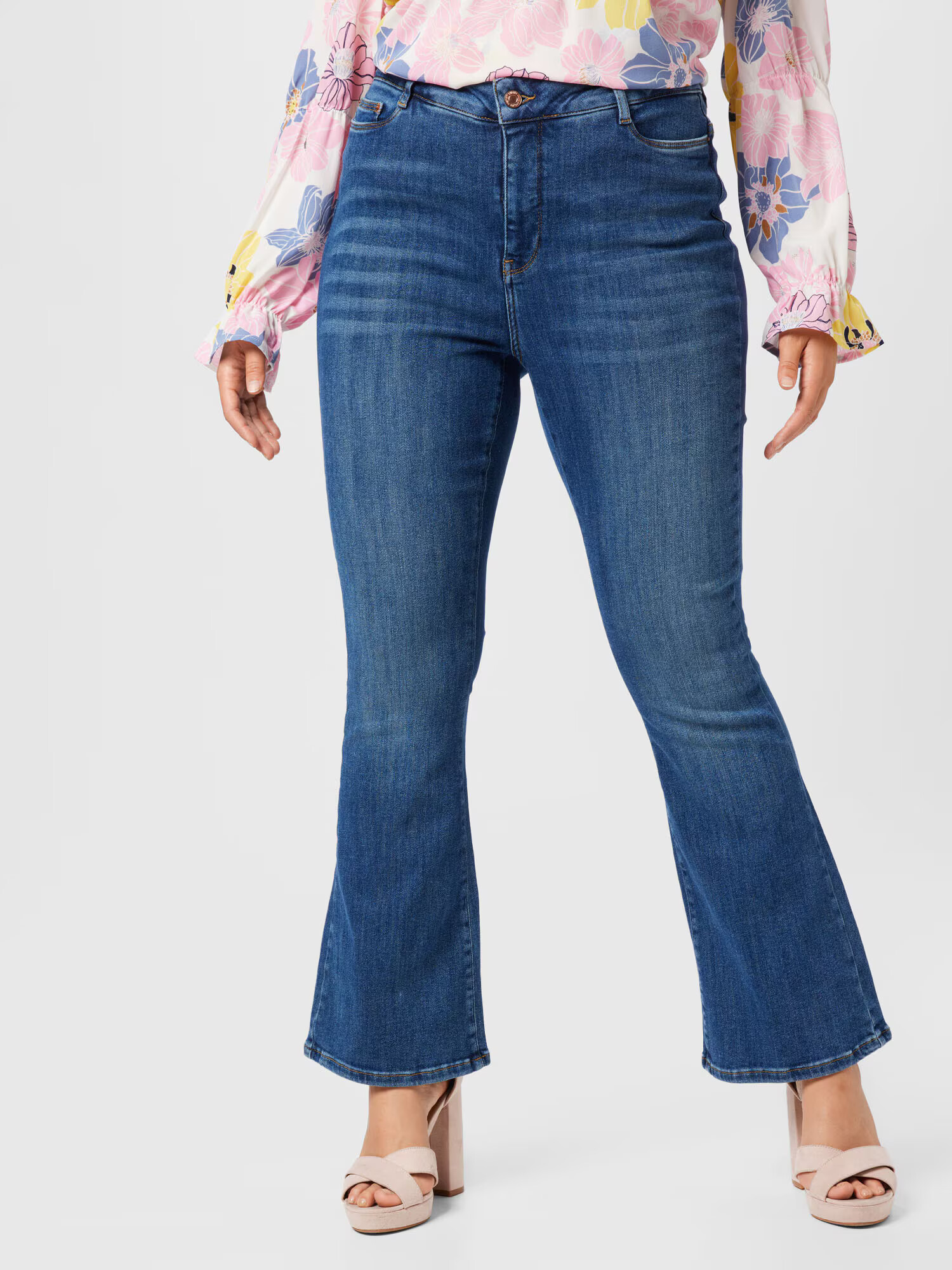 Vero Moda Curve Kavbojke 'PAULINA' moder denim - Pepit.si