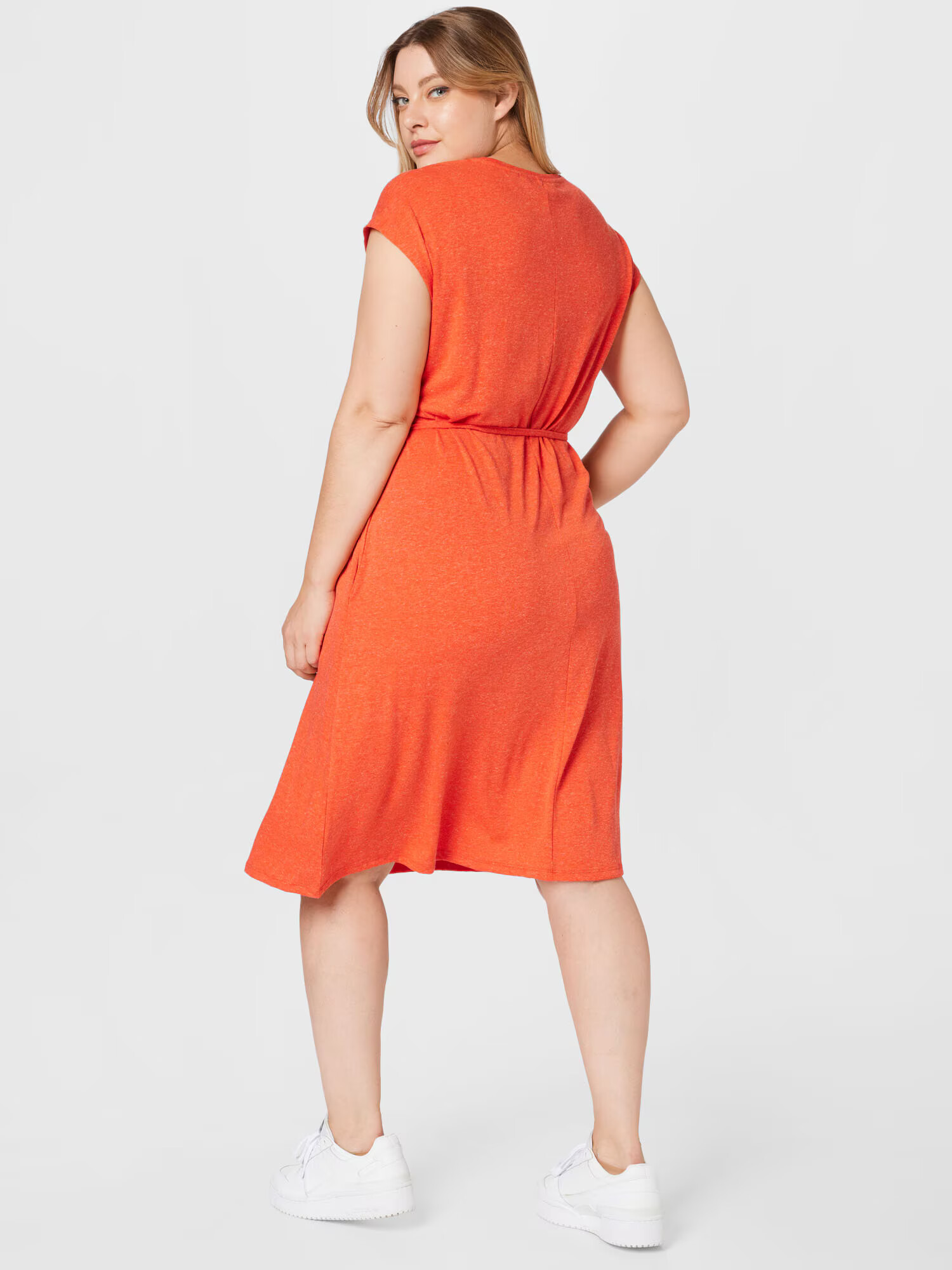 Vero Moda Curve Obleka 'JUNE' oranžno rdeča - Pepit.si