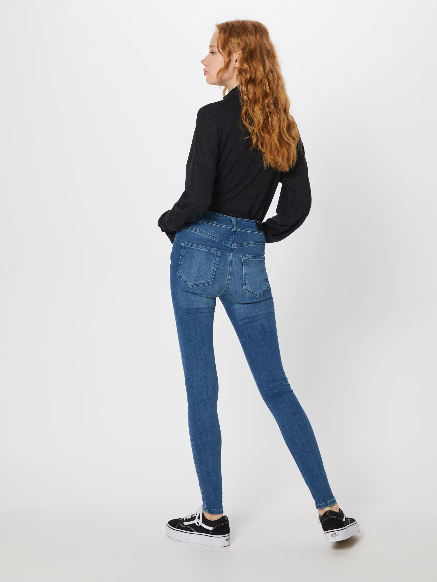 VERO MODA Kavbojke 'Lux' moder denim - Pepit.si