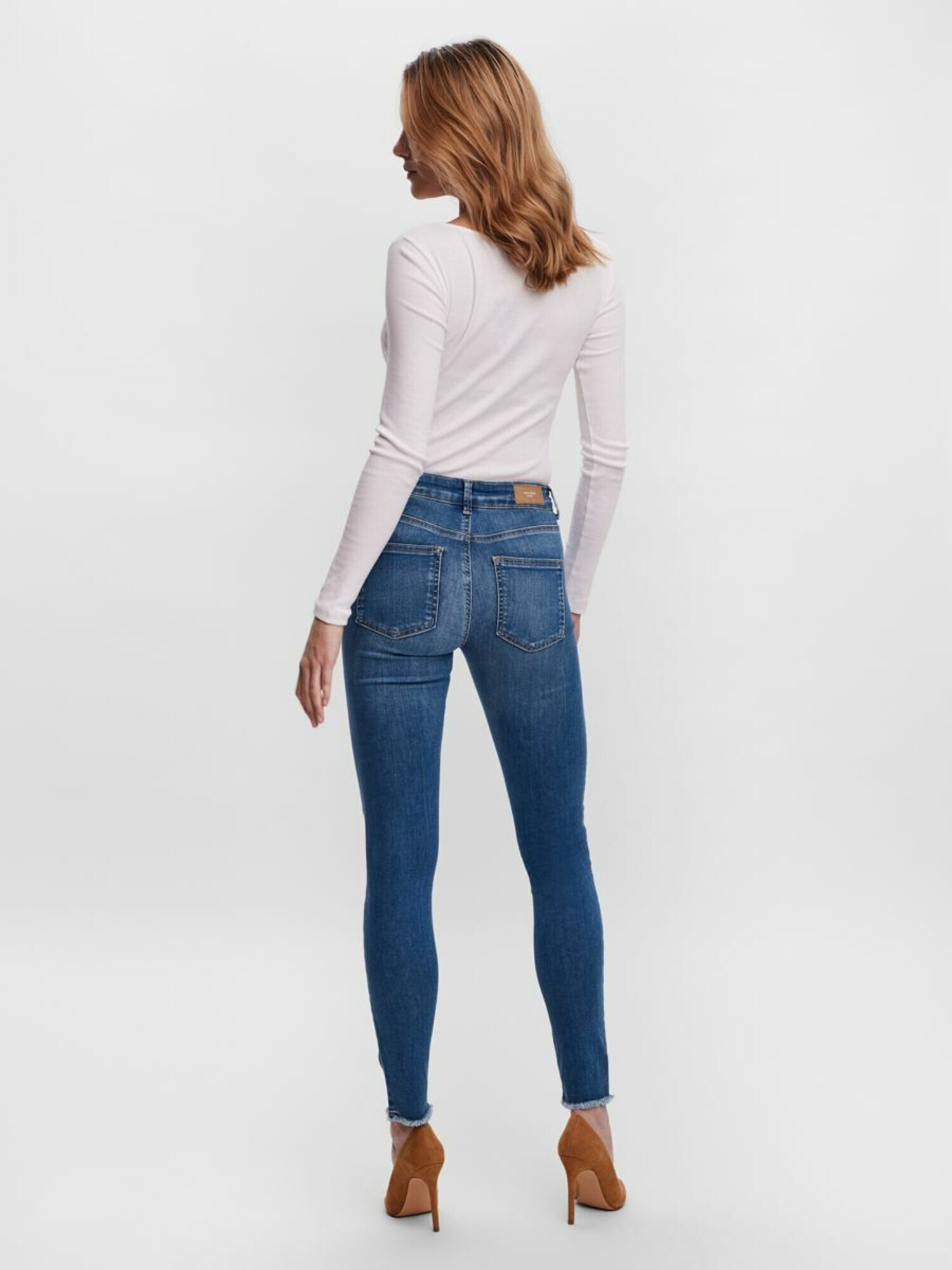 VERO MODA Kavbojke 'Peach' moder denim - Pepit.si