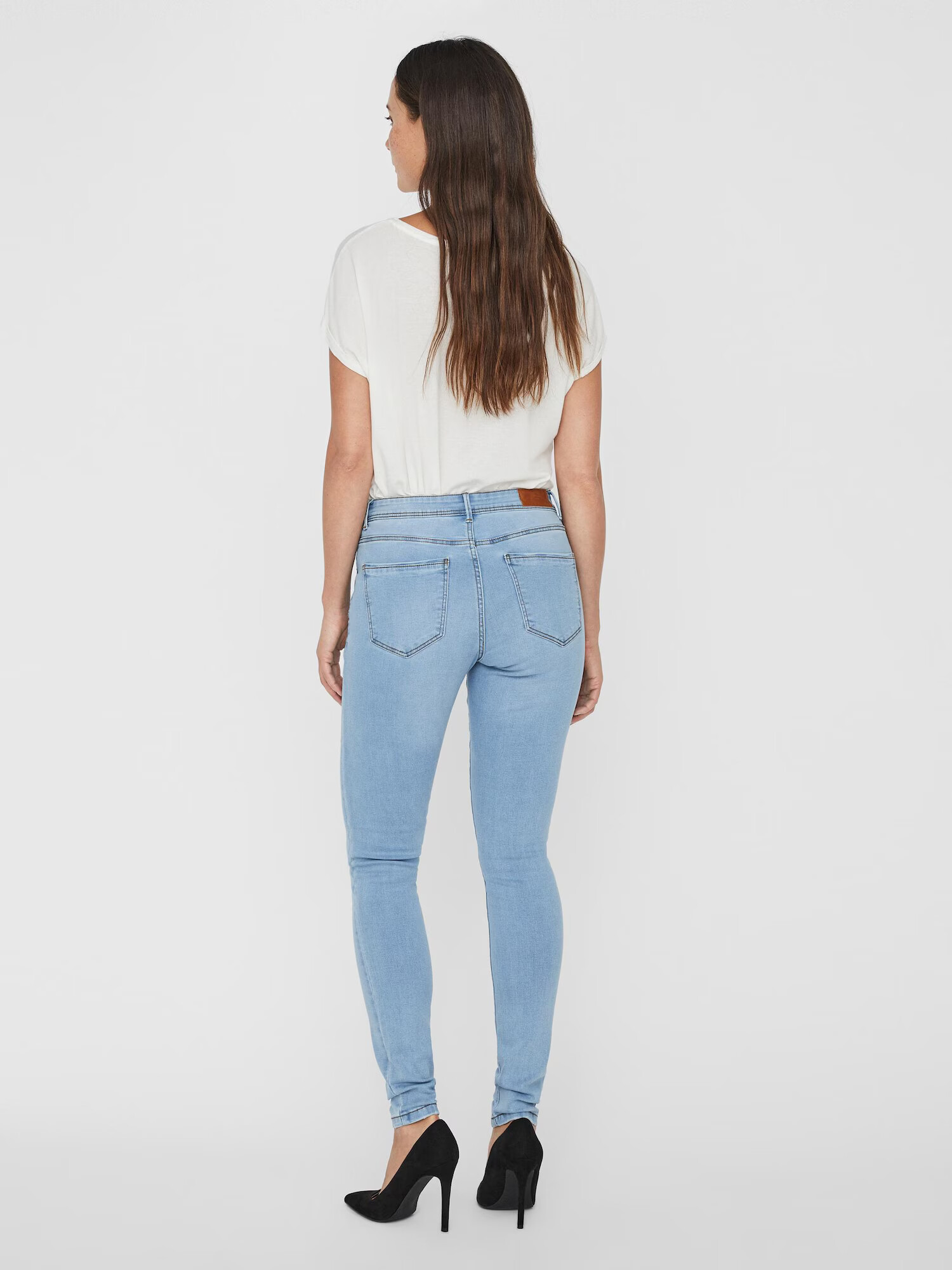 VERO MODA Kavbojke 'Tanya' moder denim - Pepit.si