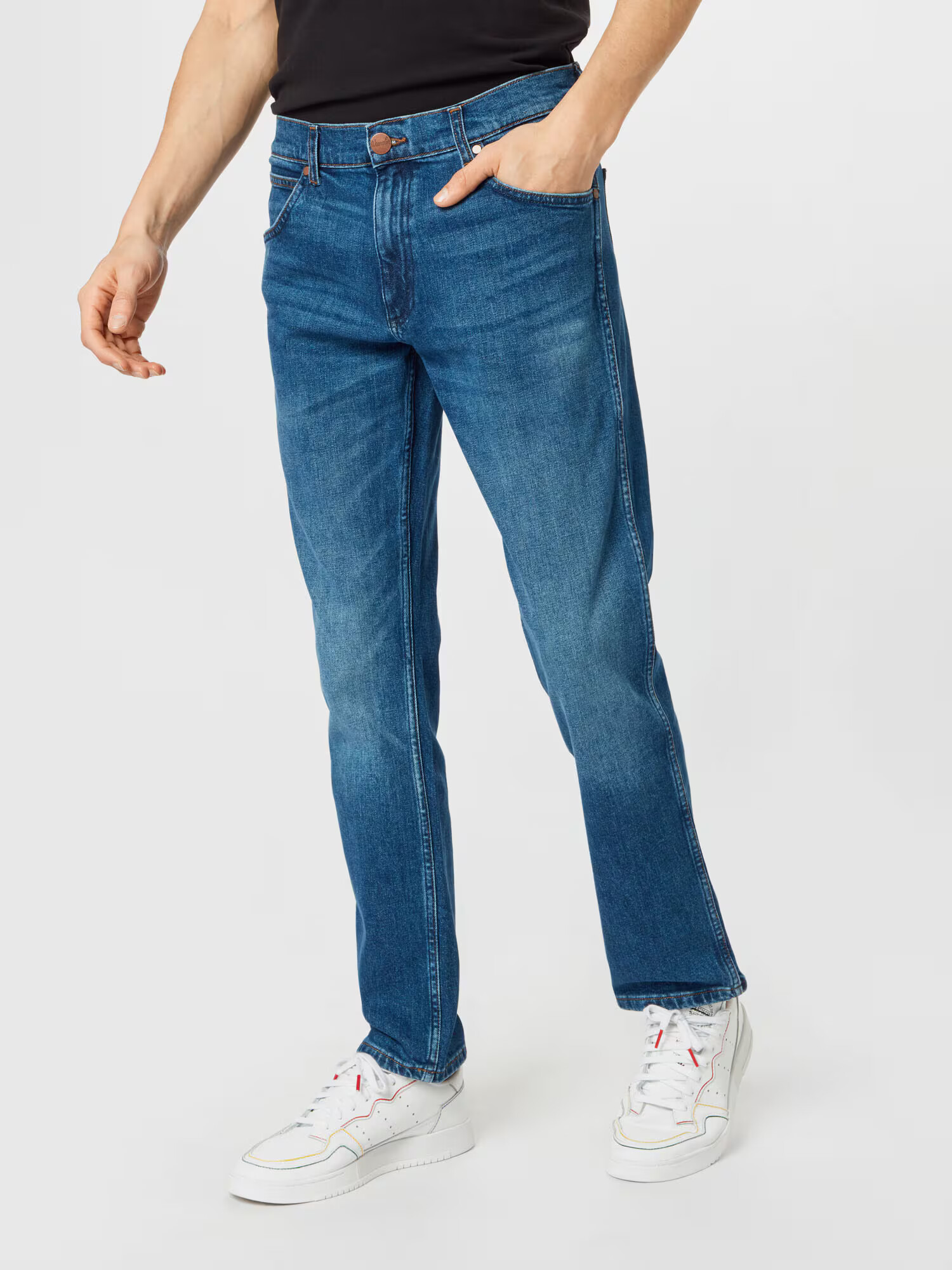 WRANGLER Kavbojke 'Greensboro' moder denim - Pepit.si