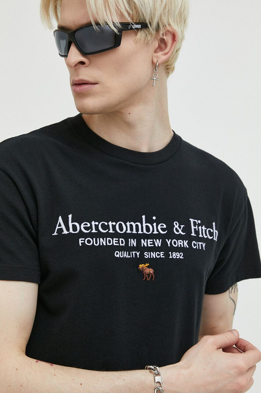 Abercrombie & Fitch Bombažna kratka majica črna barva - Pepit.si